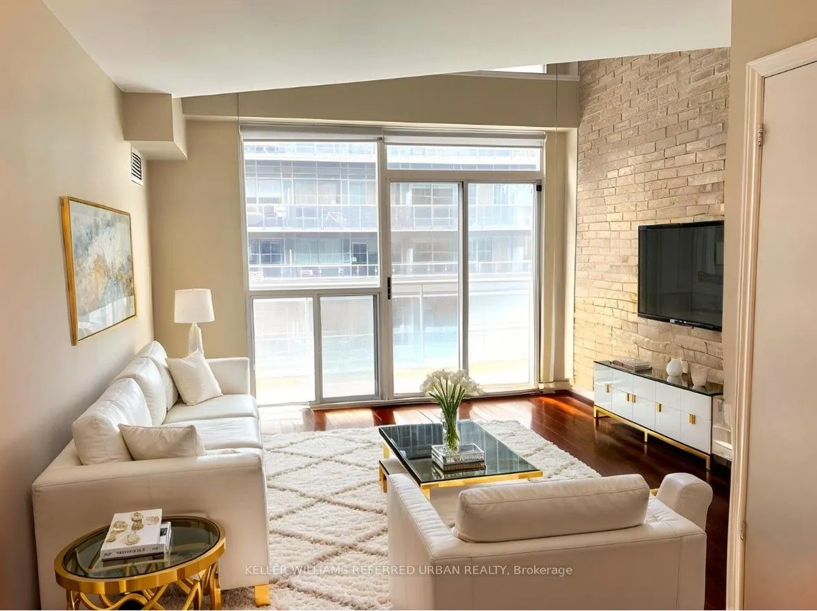 1029 King Street W, #426