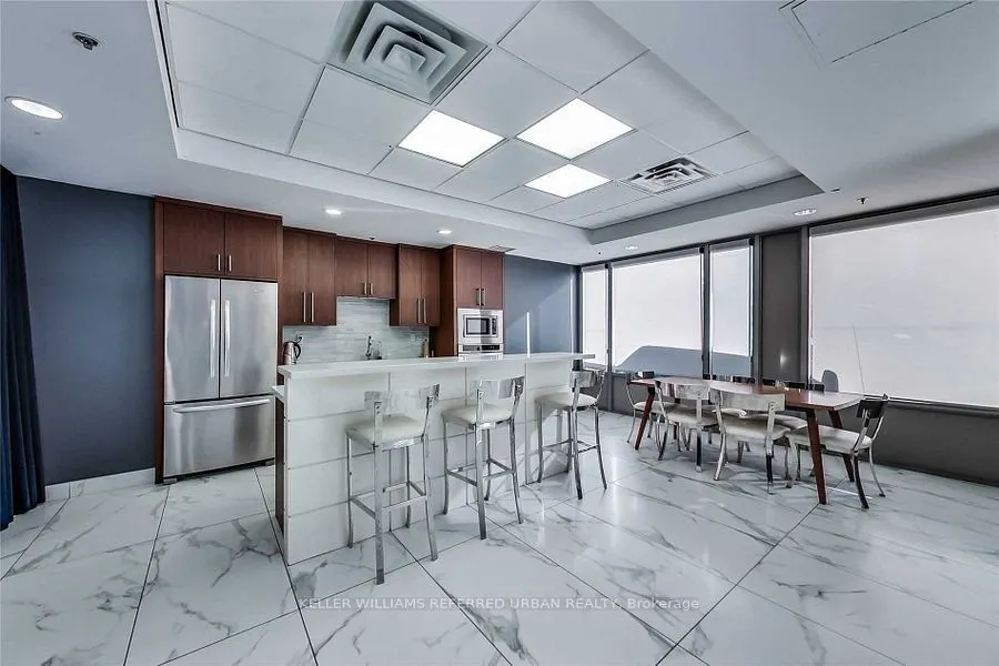 1029 King Street W, #426