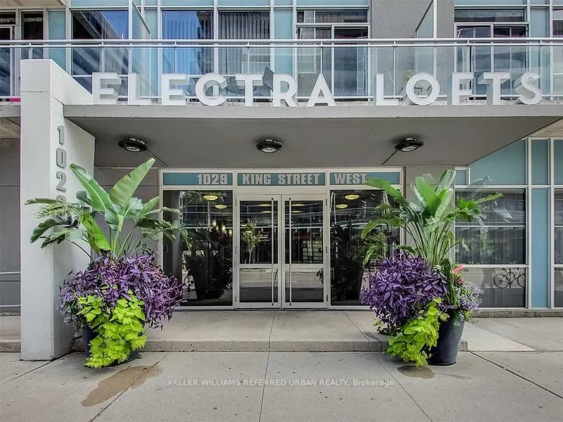 1029 King Street W, #426