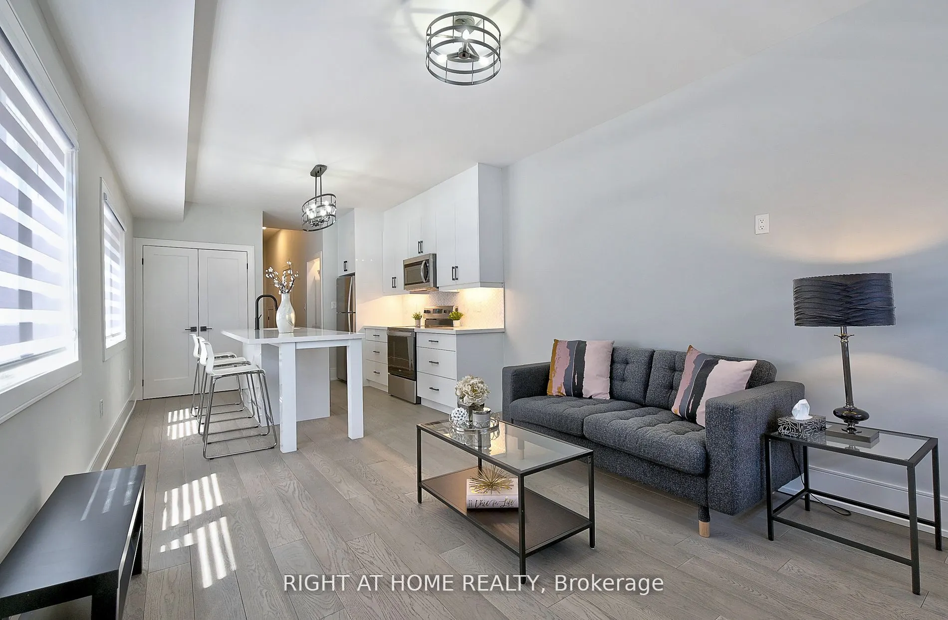 131 Brock Avenue, ## 2