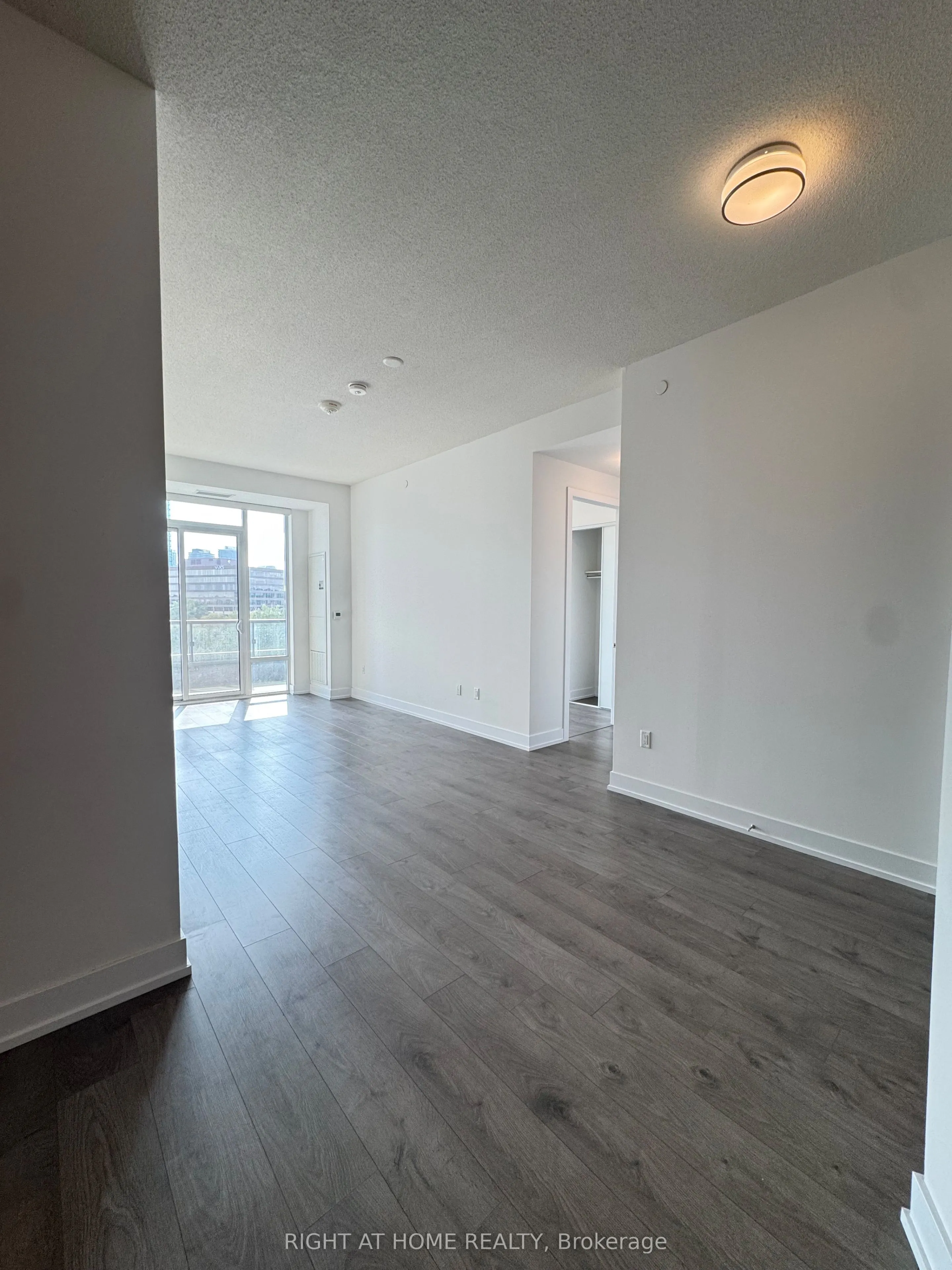 25 Adra Grado Way, #533