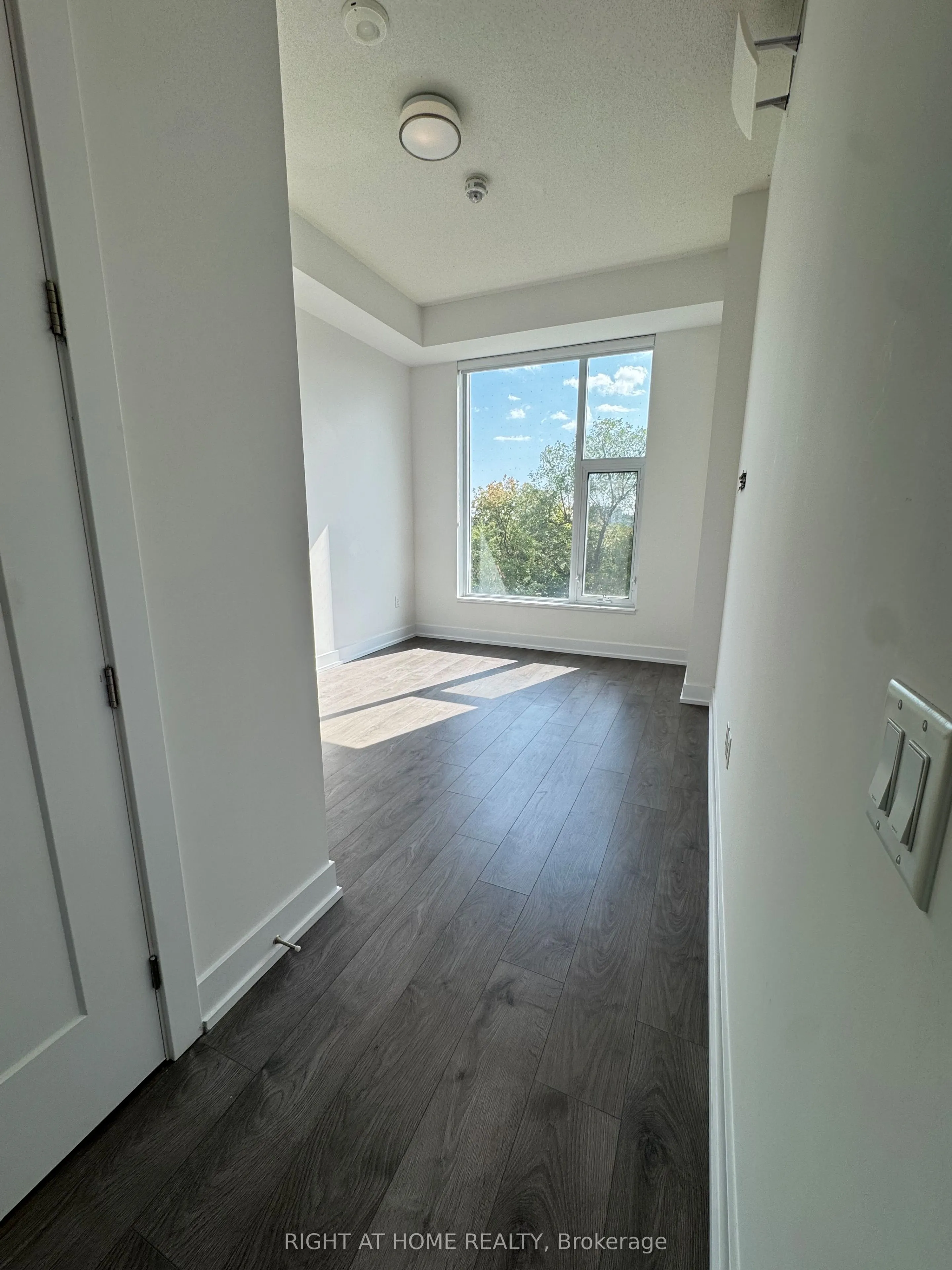 25 Adra Grado Way, #533