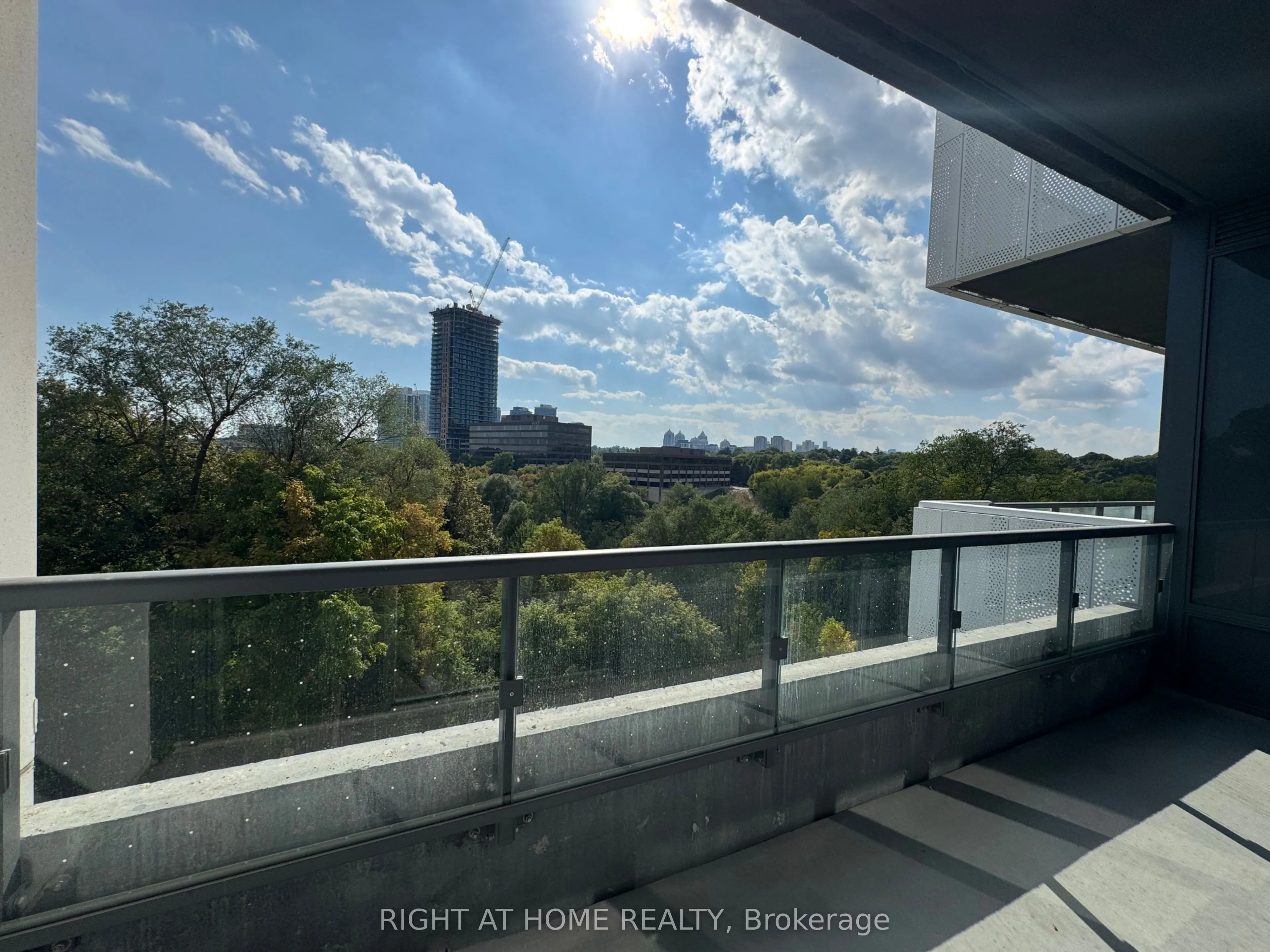 25 Adra Grado Way, #533
