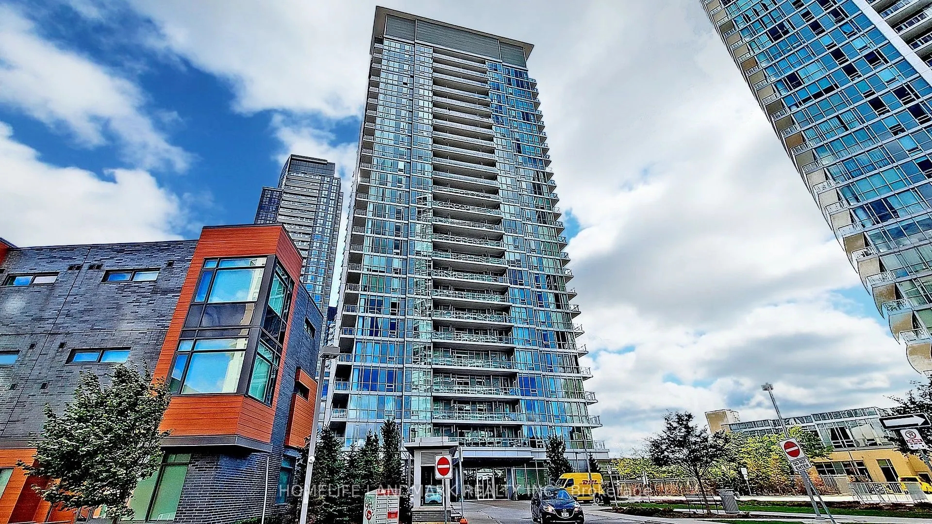 62 Forest Manor Road, #2405