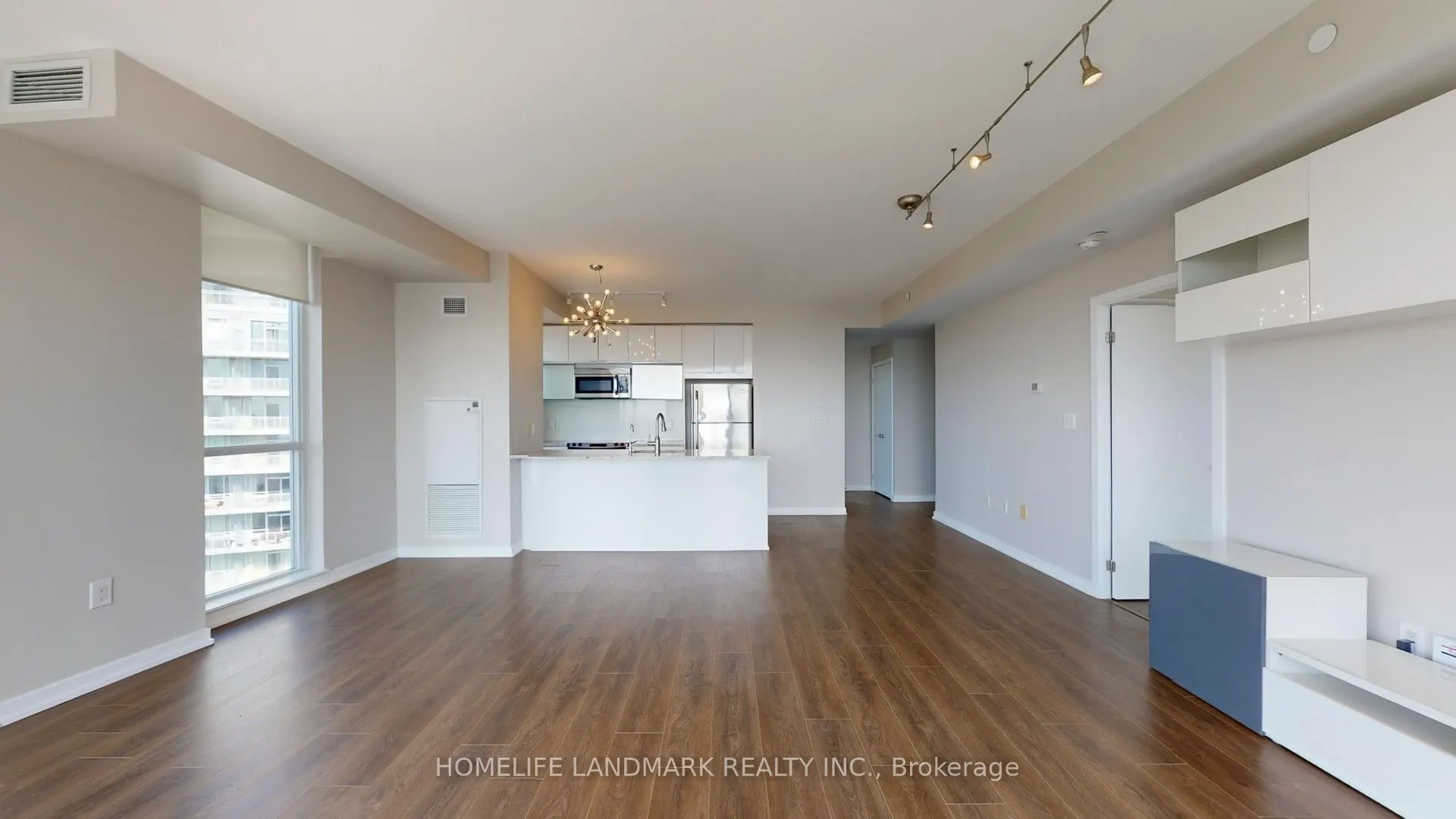 62 Forest Manor Road, #2405