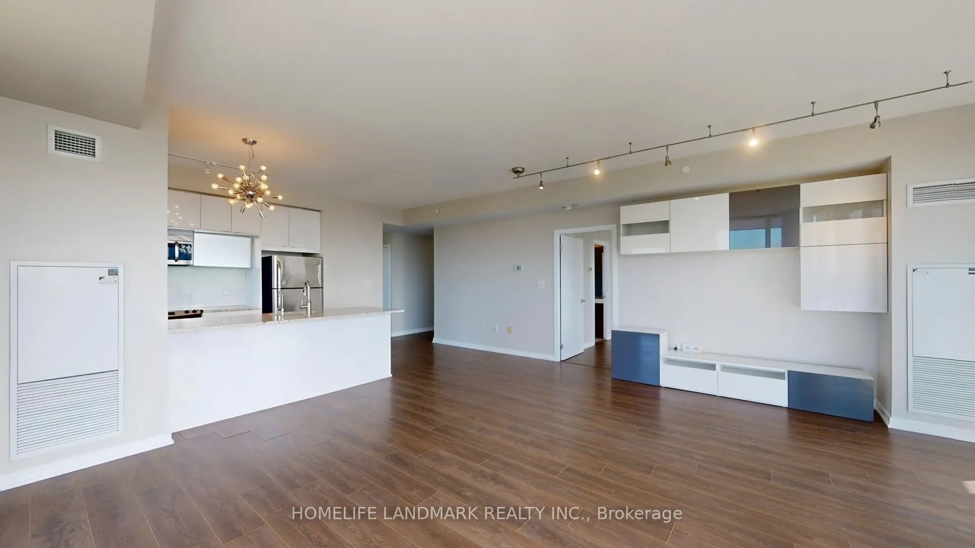 62 Forest Manor Road, #2405