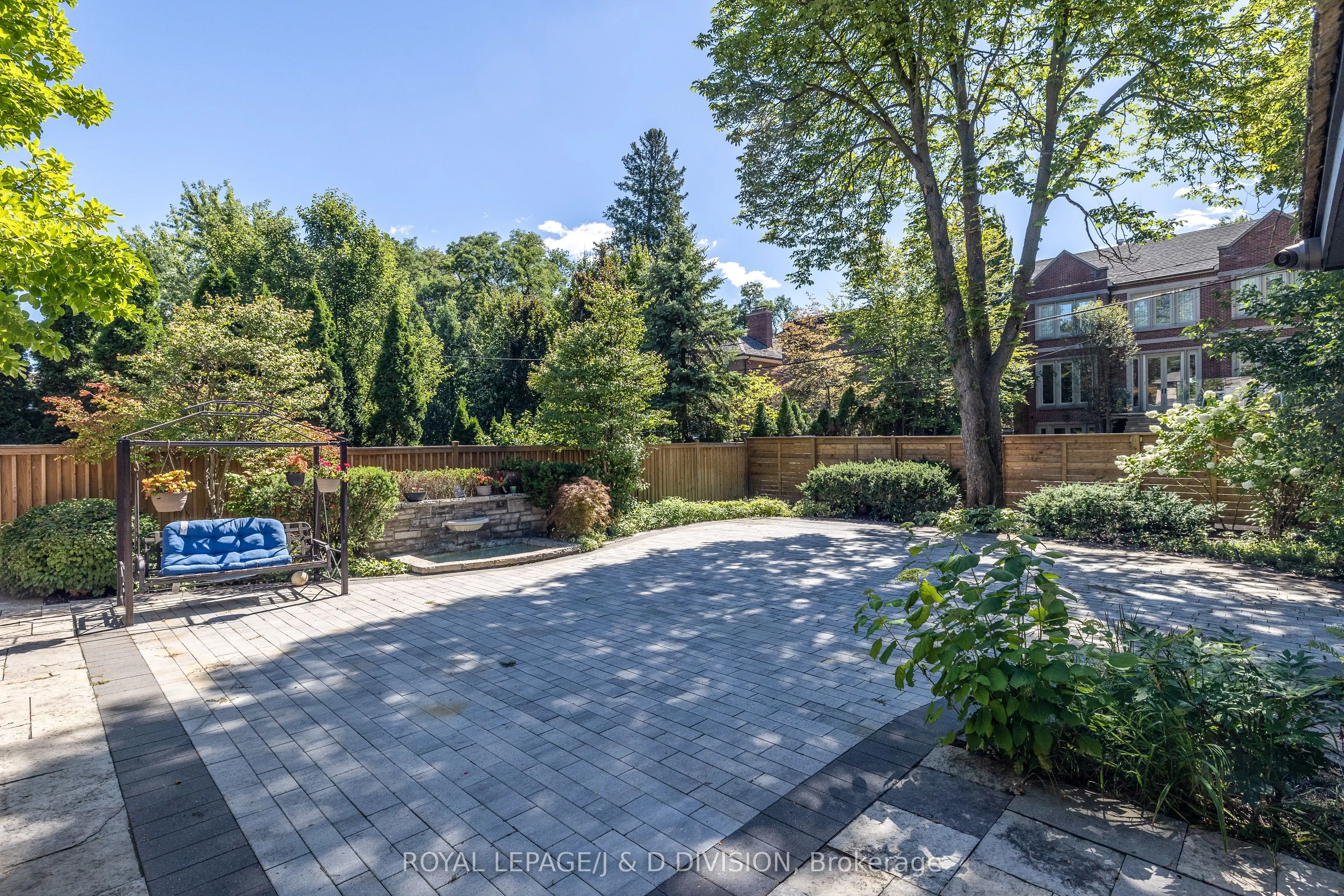 27 Bayview Wood