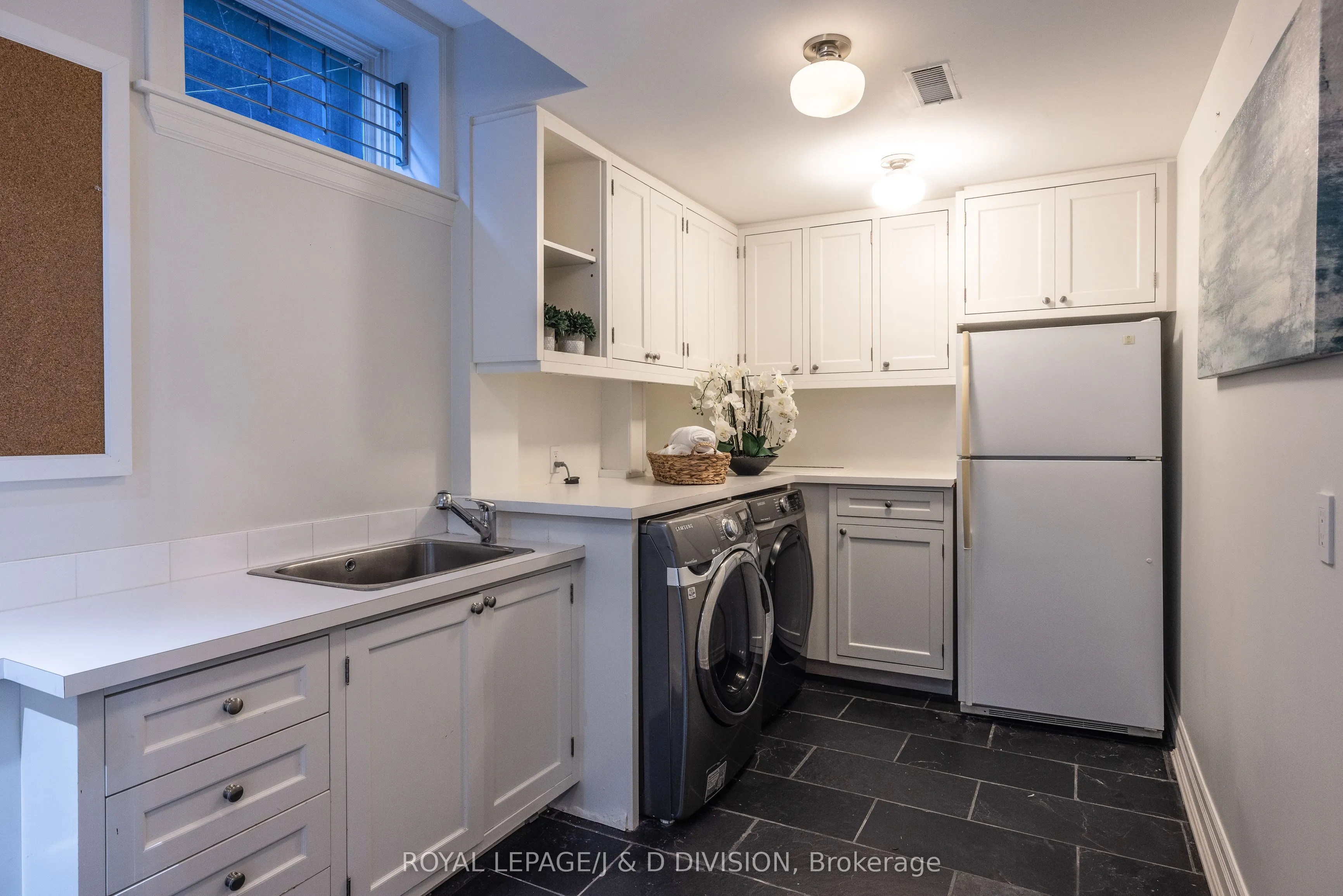 27 Bayview Wood