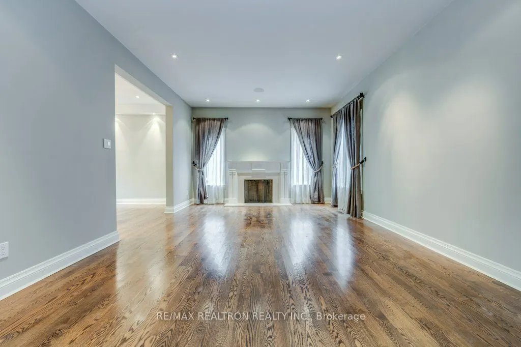 77 Clarinda Drive
