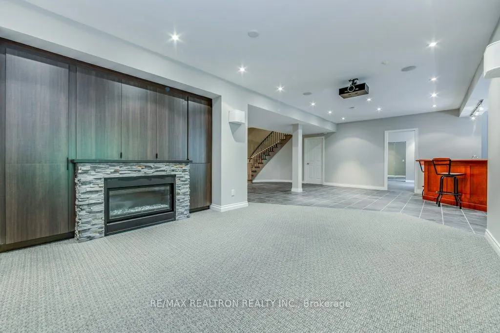 77 Clarinda Drive