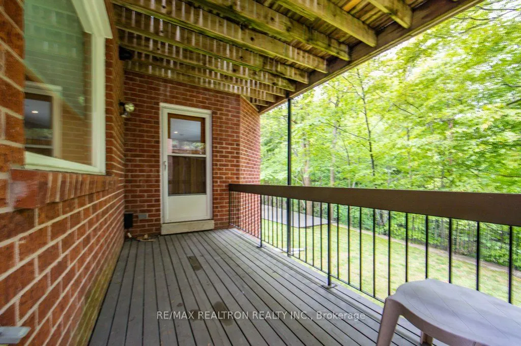 77 Clarinda Drive