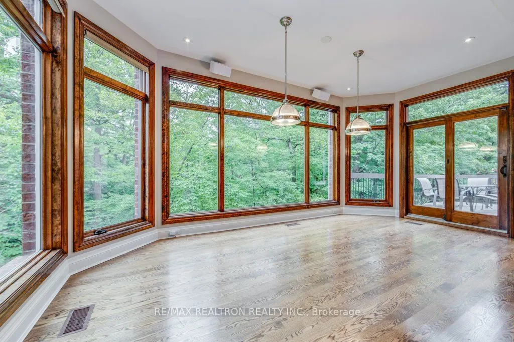 77 Clarinda Drive