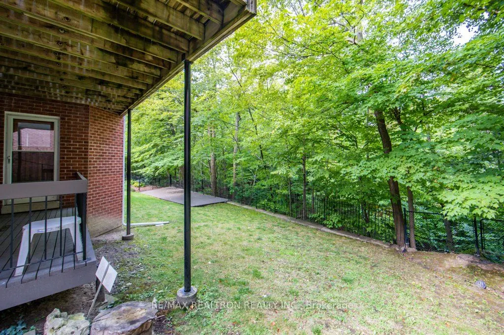 77 Clarinda Drive