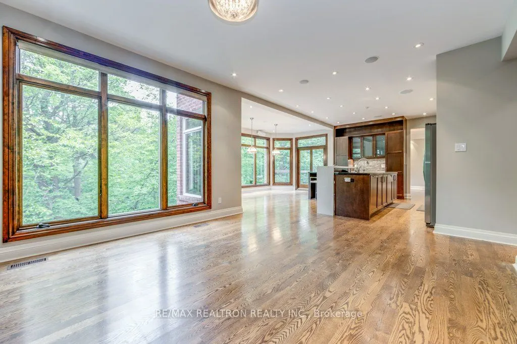 77 Clarinda Drive