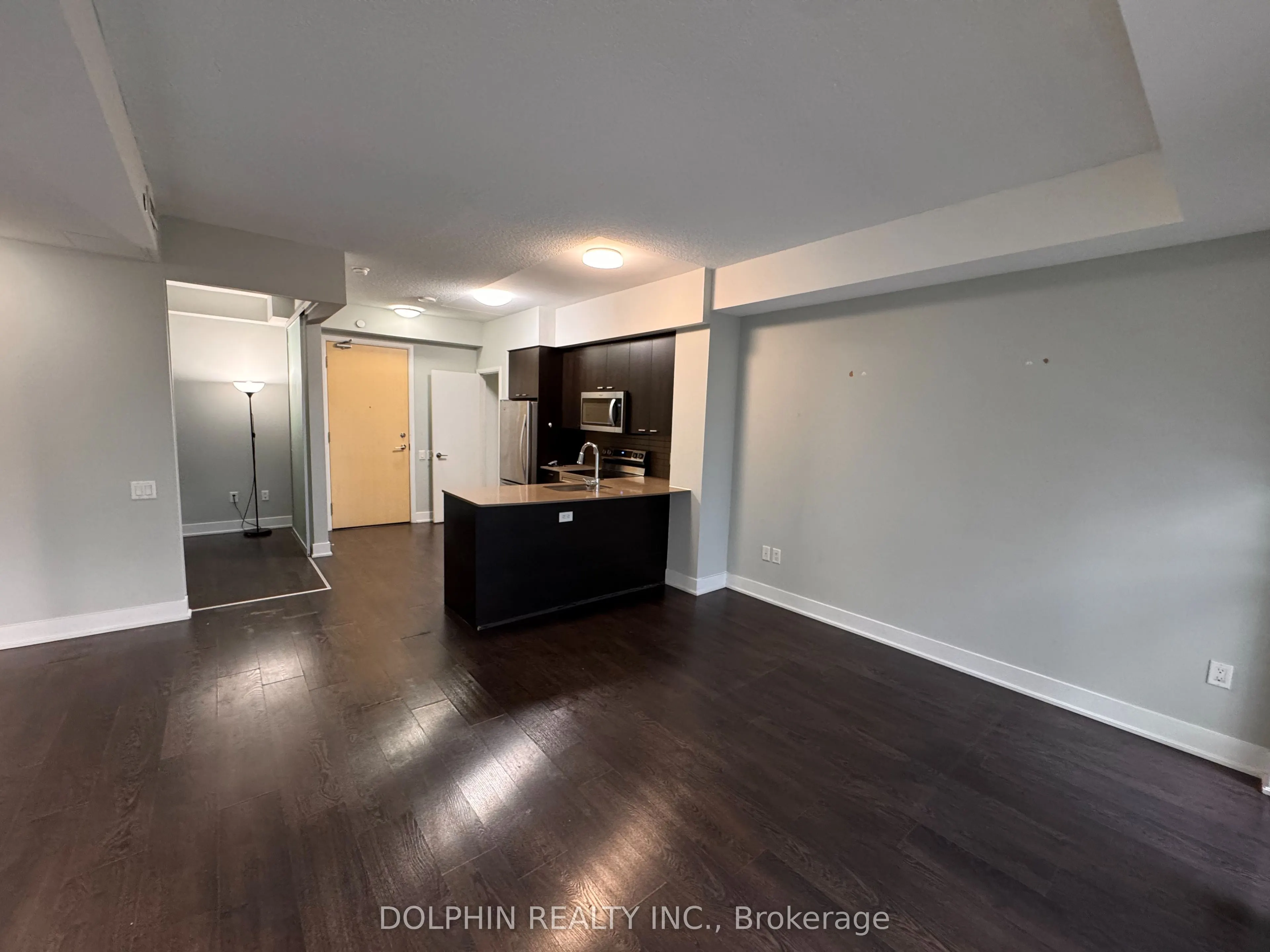 30 Roehampton Avenue, #409
