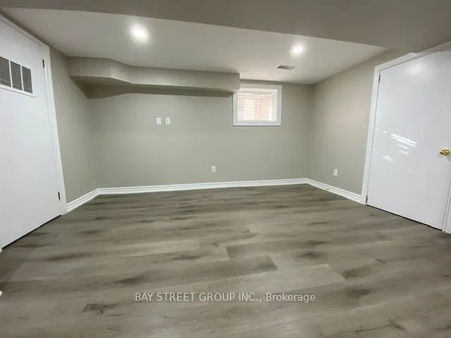 20 Bowood Avenue