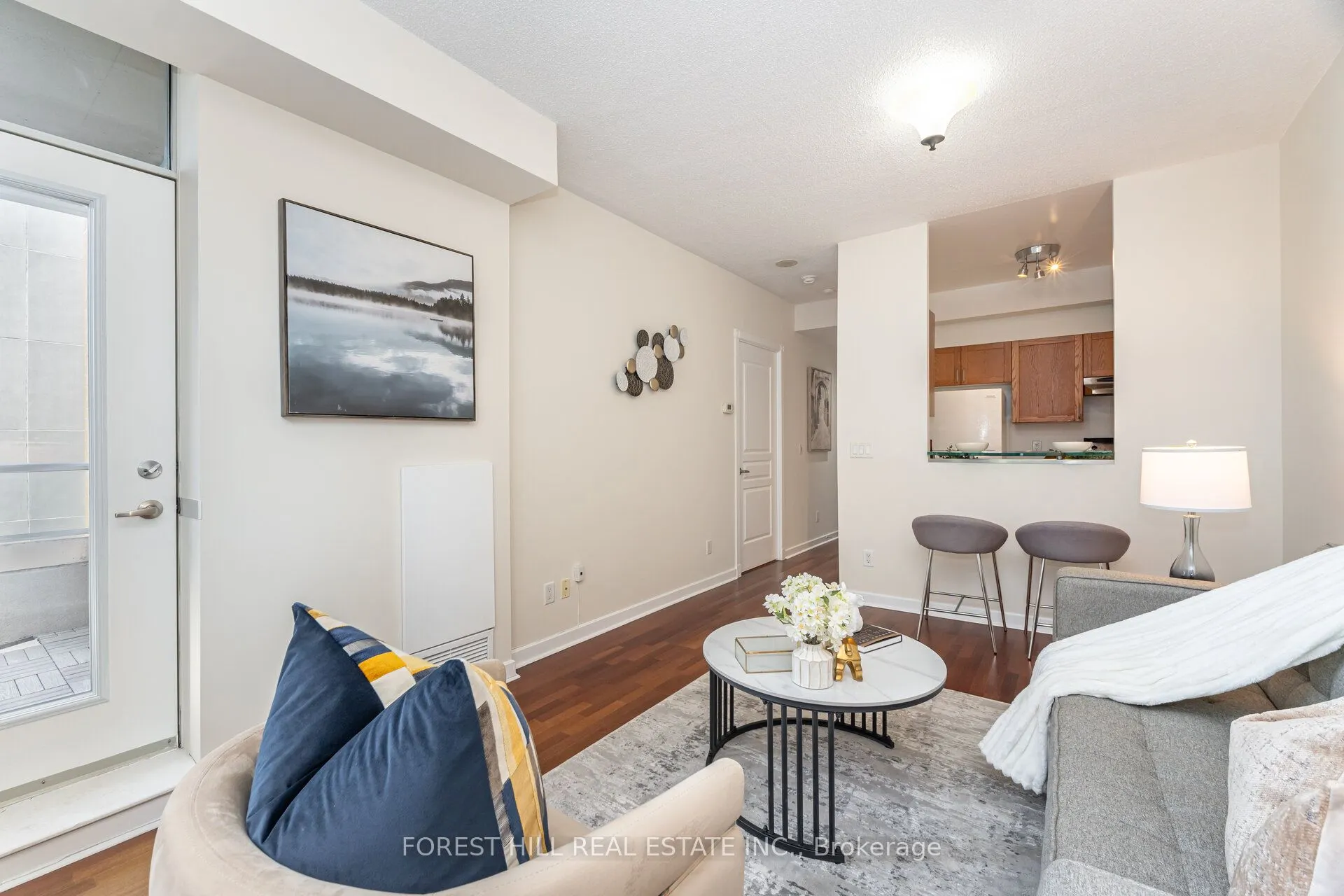 438 Richmond Street W, #722