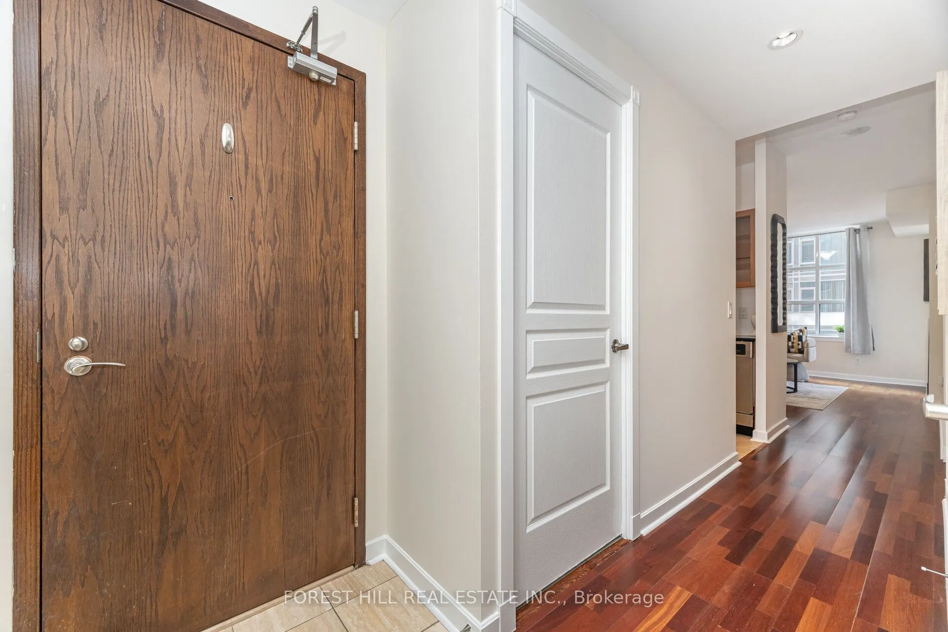 438 Richmond Street W, #722
