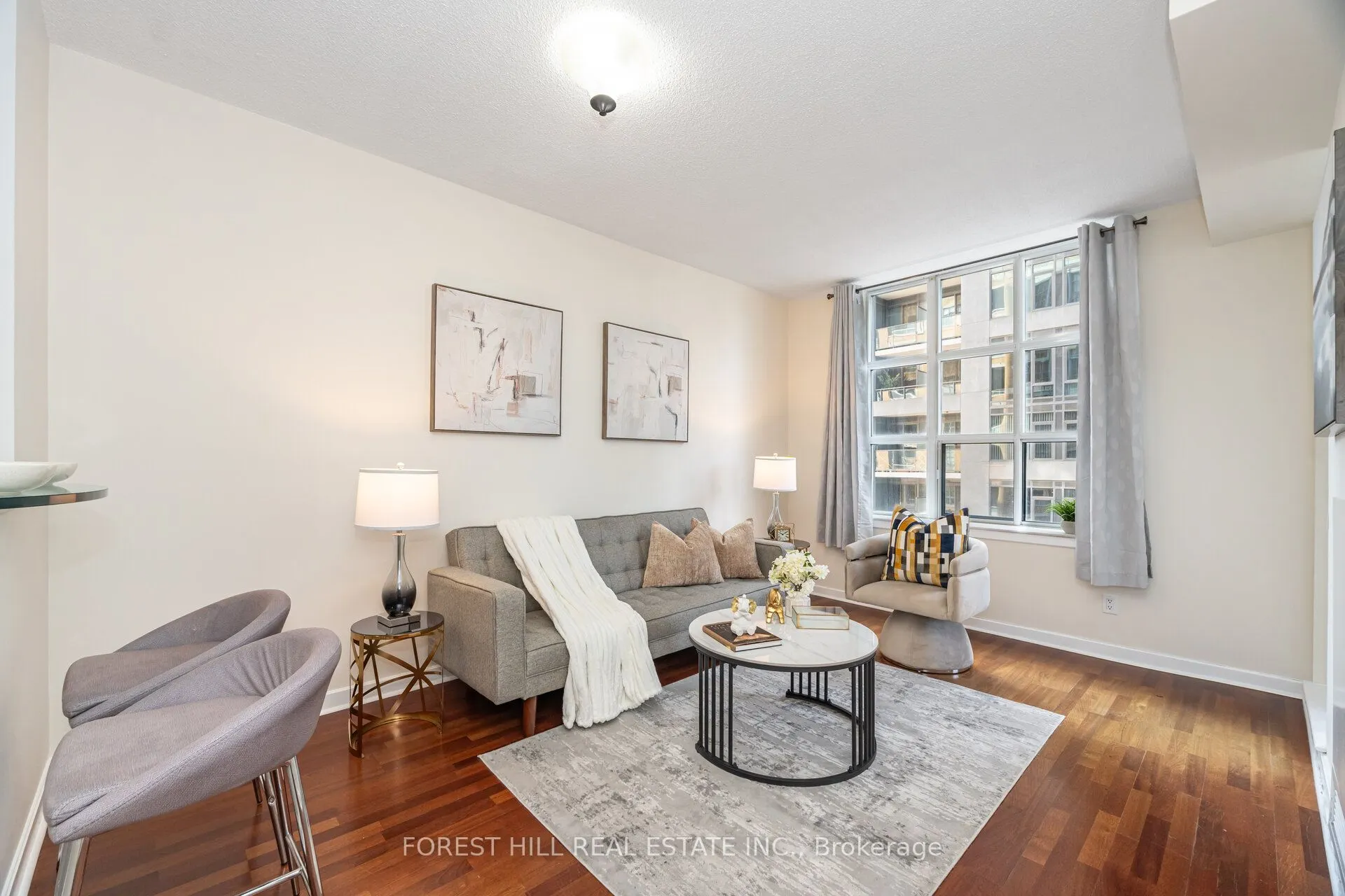 438 Richmond Street W, #722