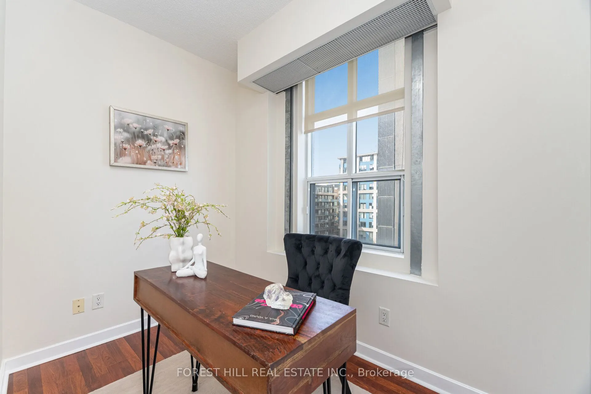 438 Richmond Street W, #722