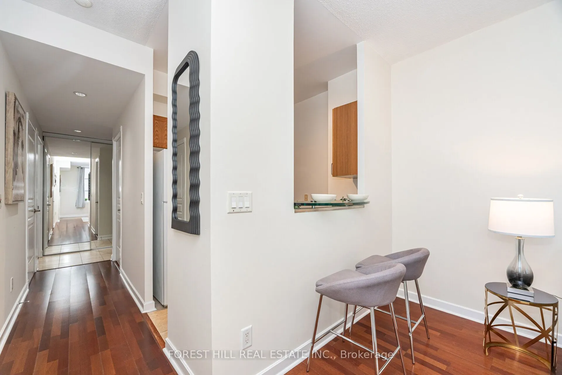 438 Richmond Street W, #722