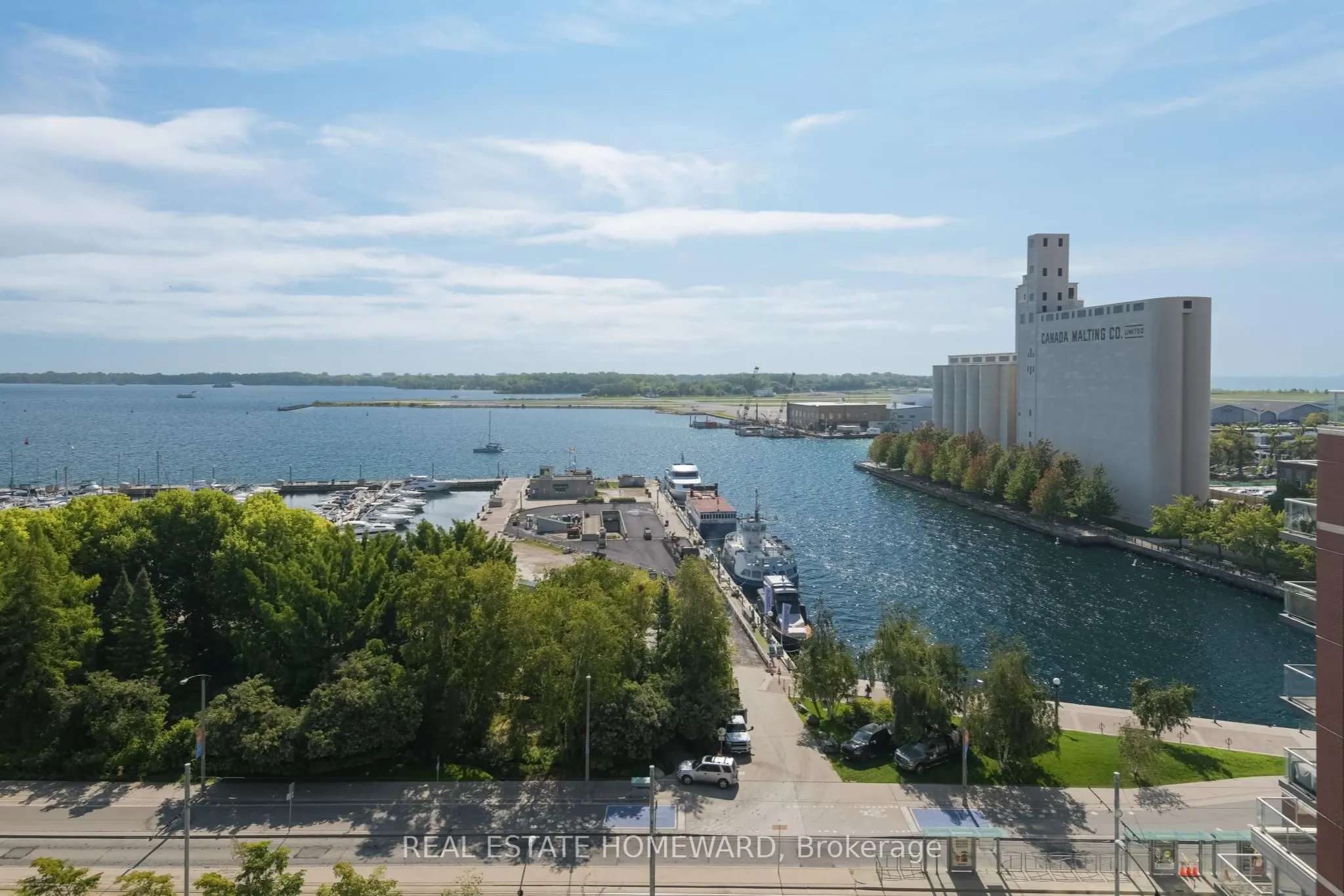 550 Queens Quay W, #201