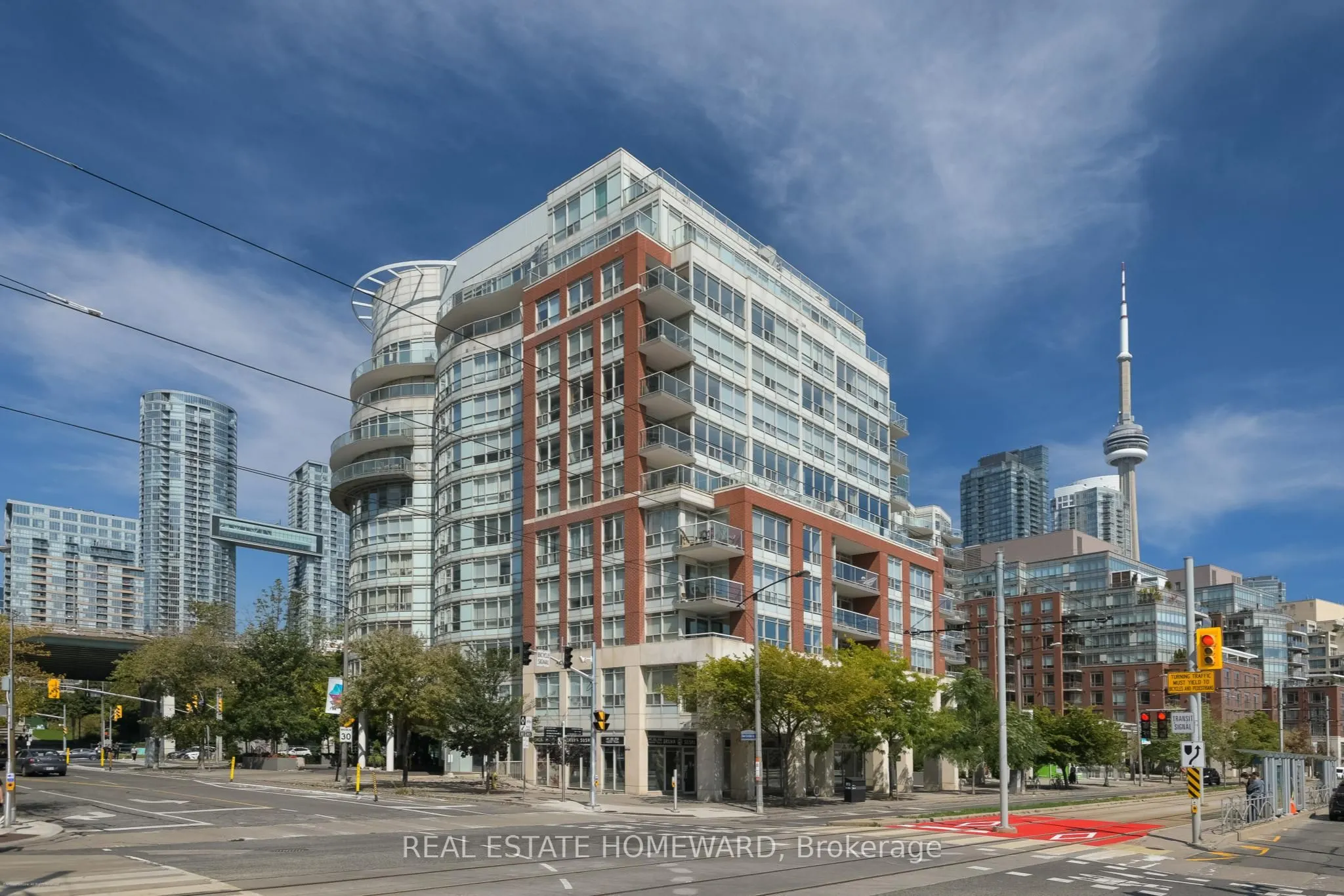 550 Queens Quay W, #201