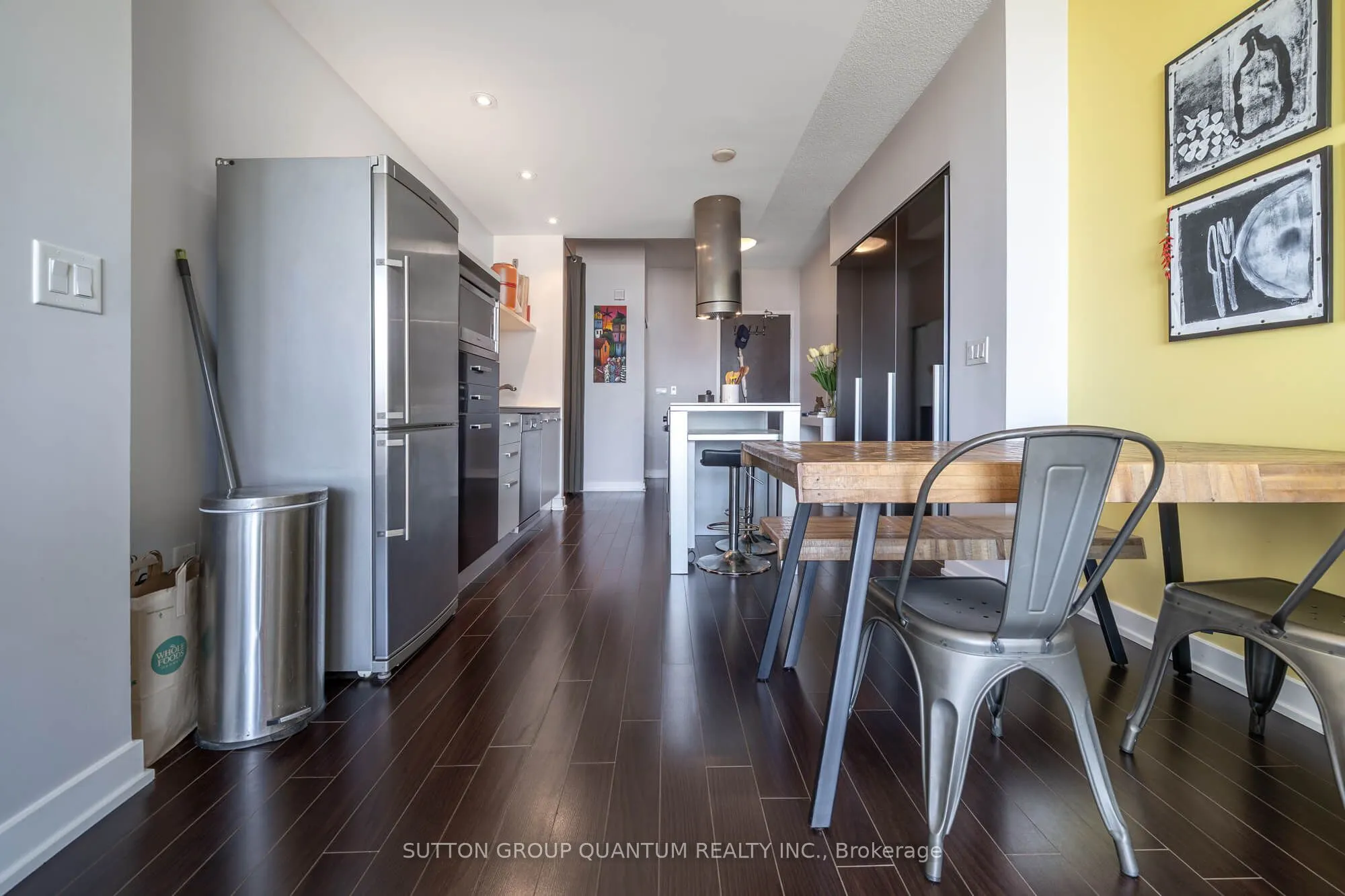 38 Dan Leckie Way, #1810