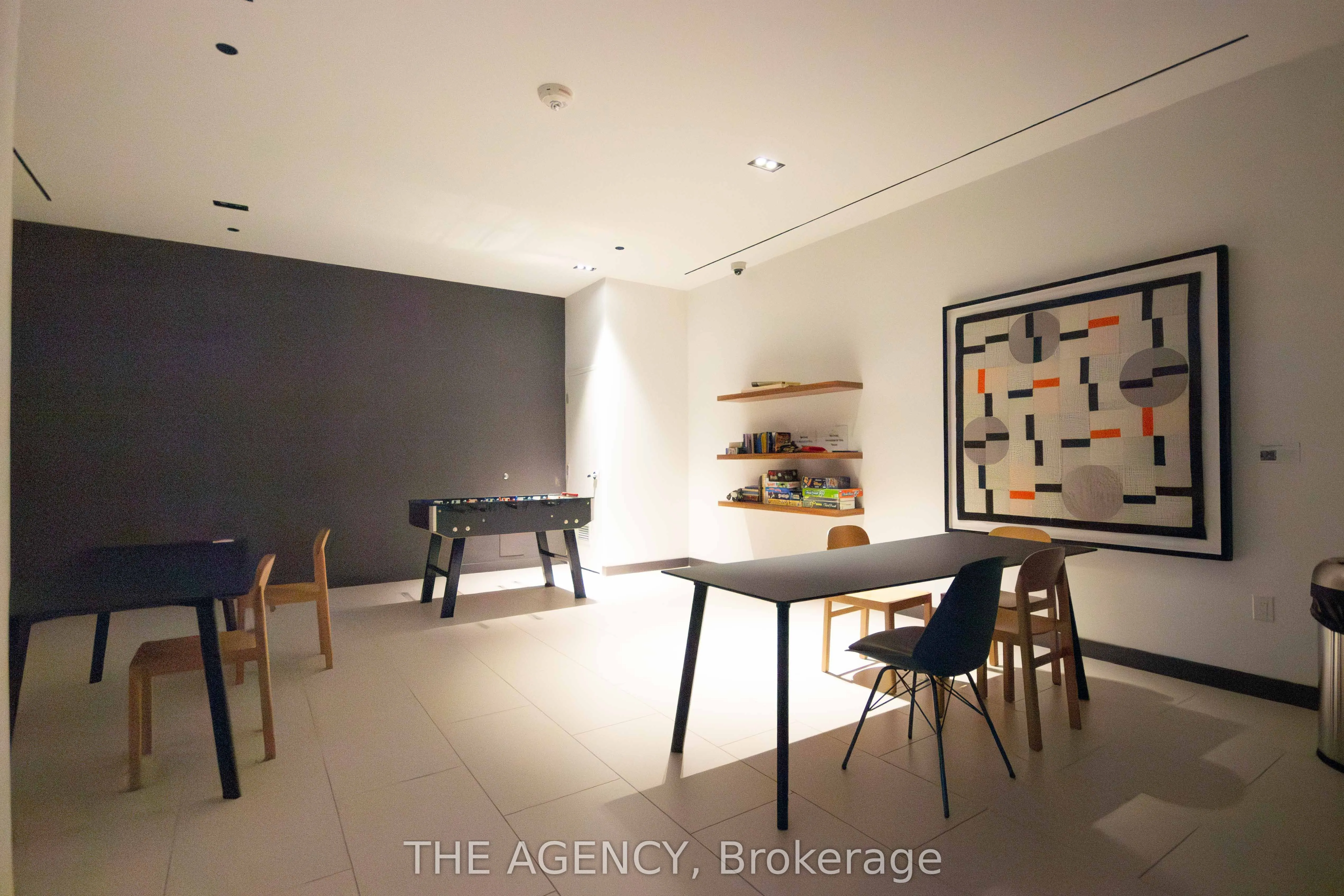225 Sumach Street, #1702