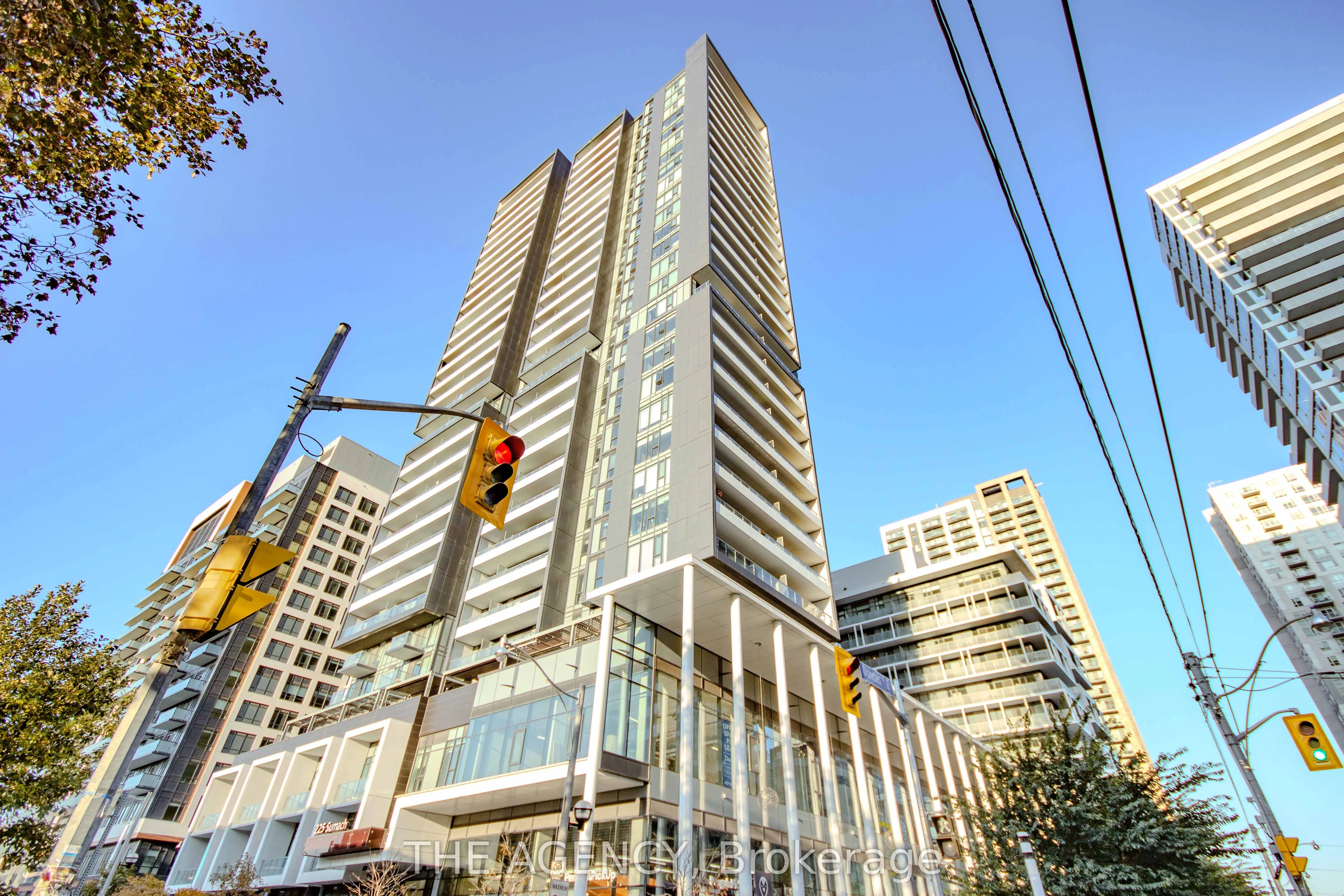 225 Sumach Street, #1702