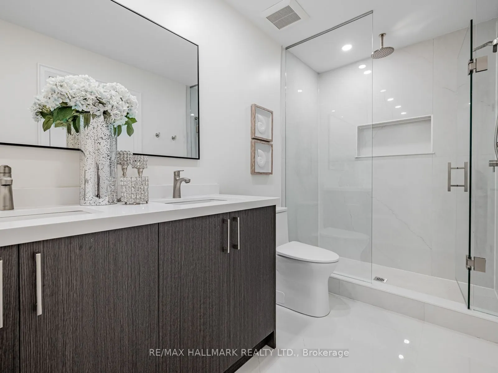 1315 Steeles Avenue W, #5