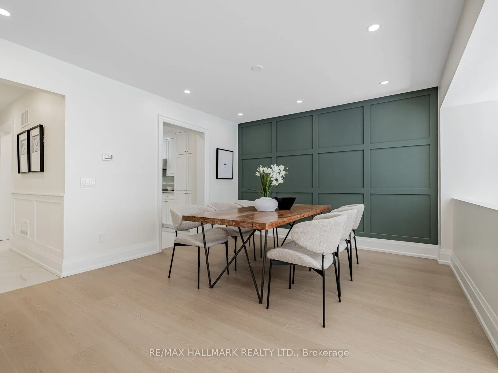 1315 Steeles Avenue W, #5