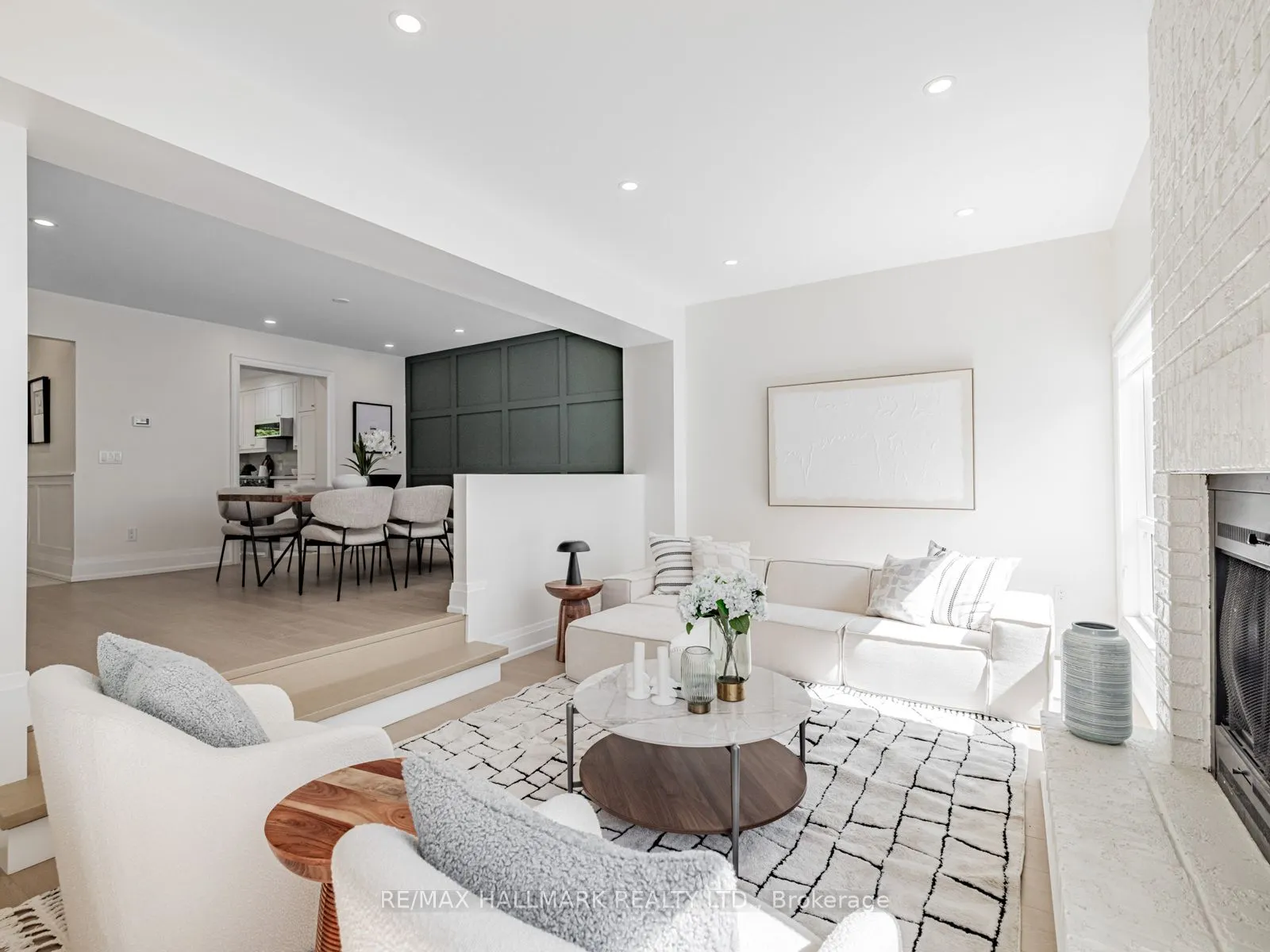 1315 Steeles Avenue W, #5