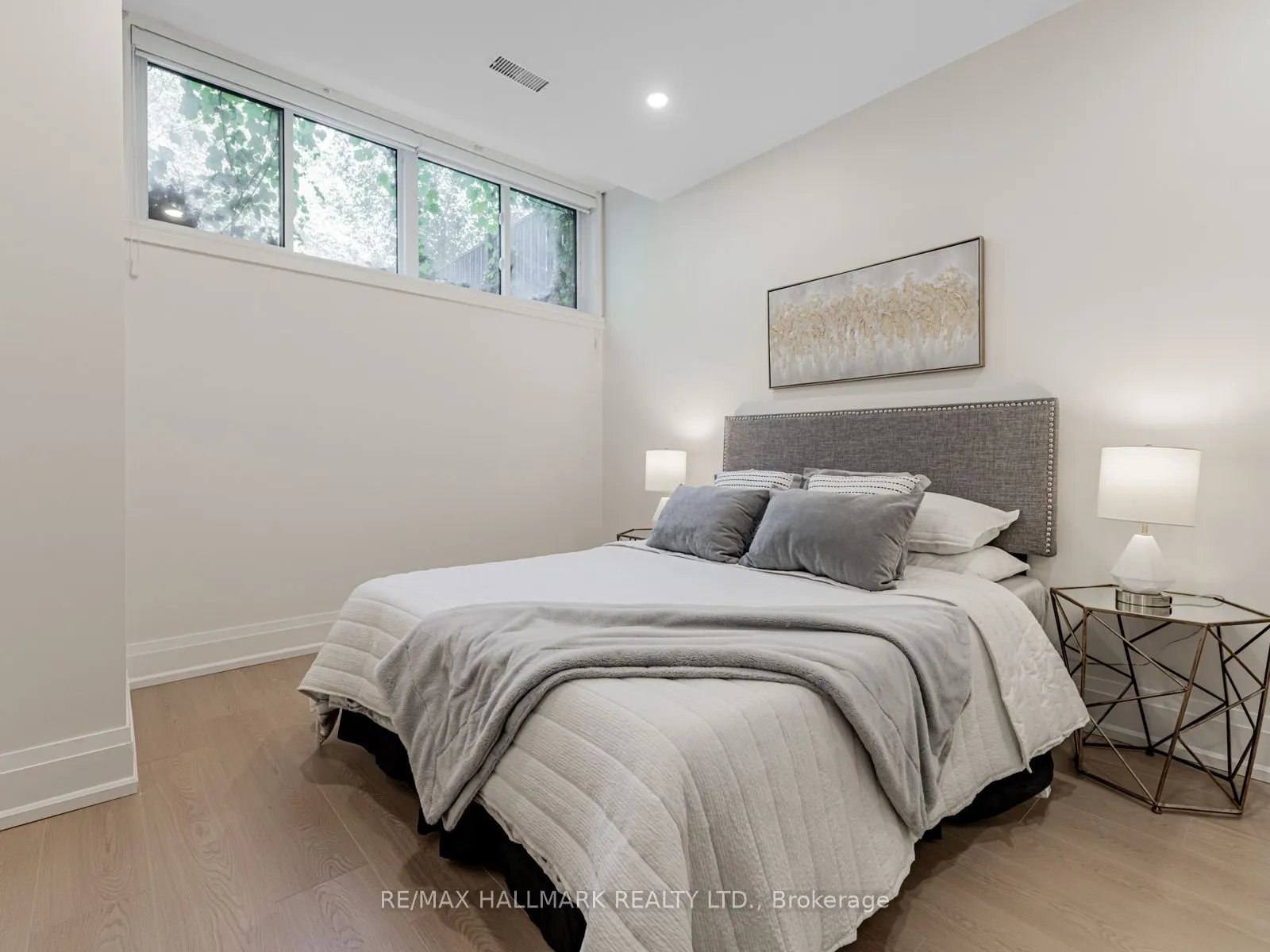 1315 Steeles Avenue W, #5