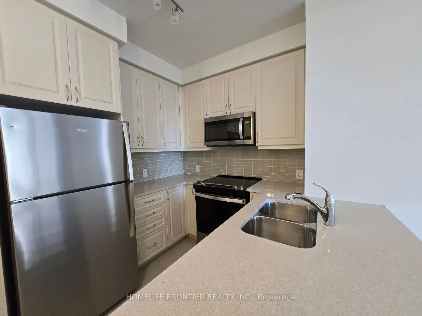 4955 Yonge Street, #719
