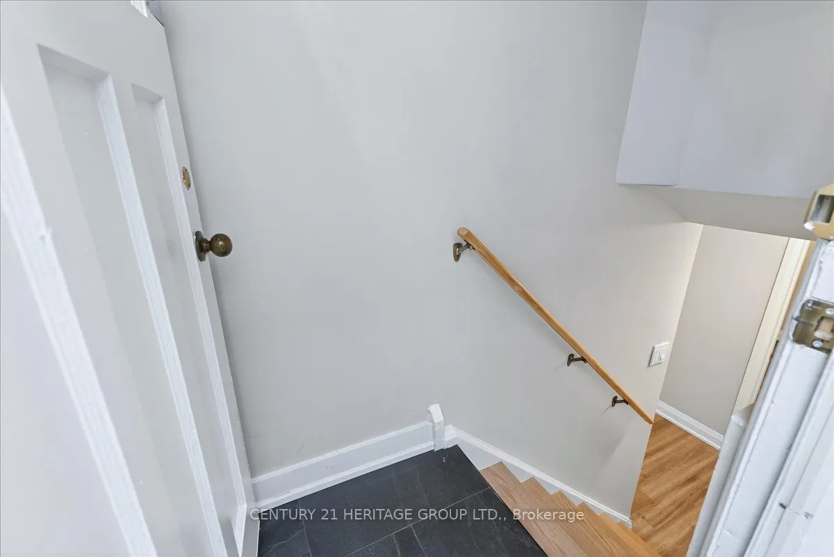 39 Reiner Road, #Lower