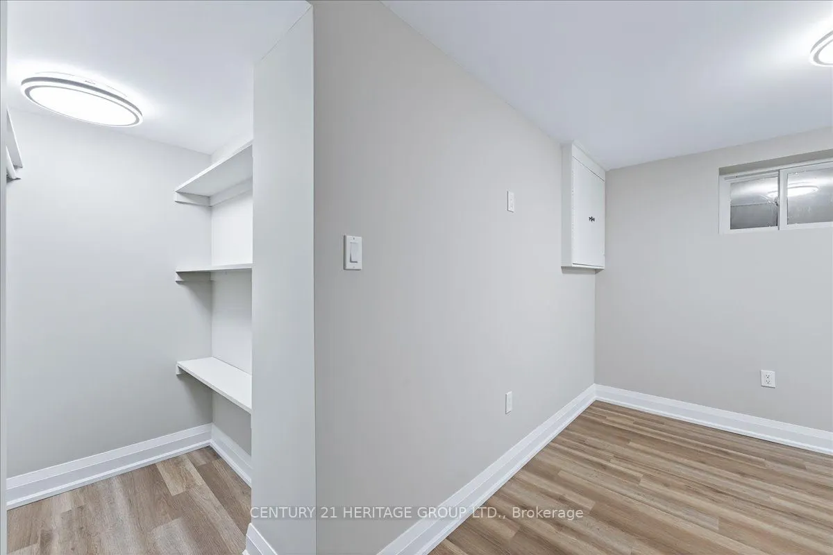 39 Reiner Road, #Lower