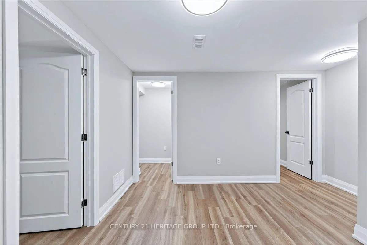 39 Reiner Road, #Lower