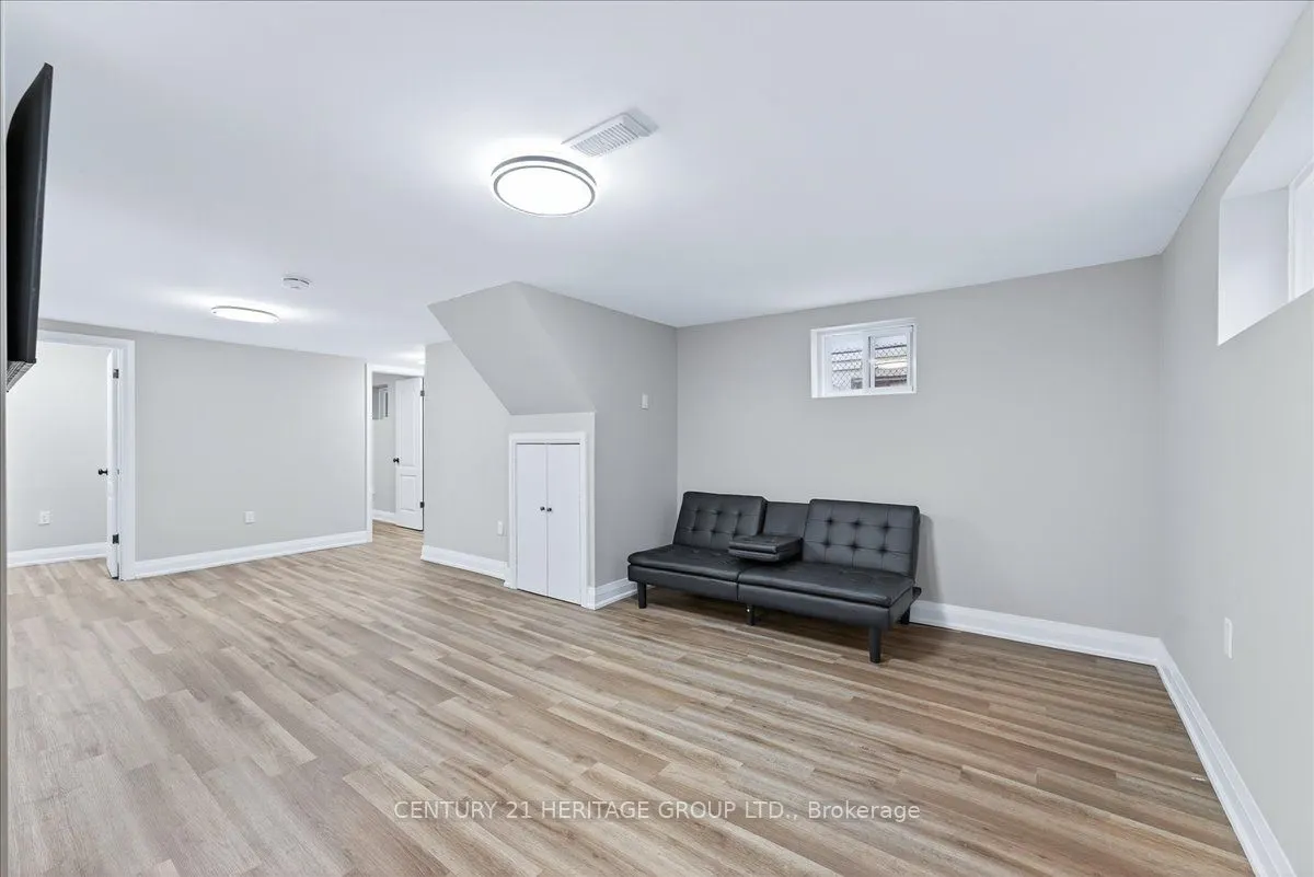 39 Reiner Road, #Lower