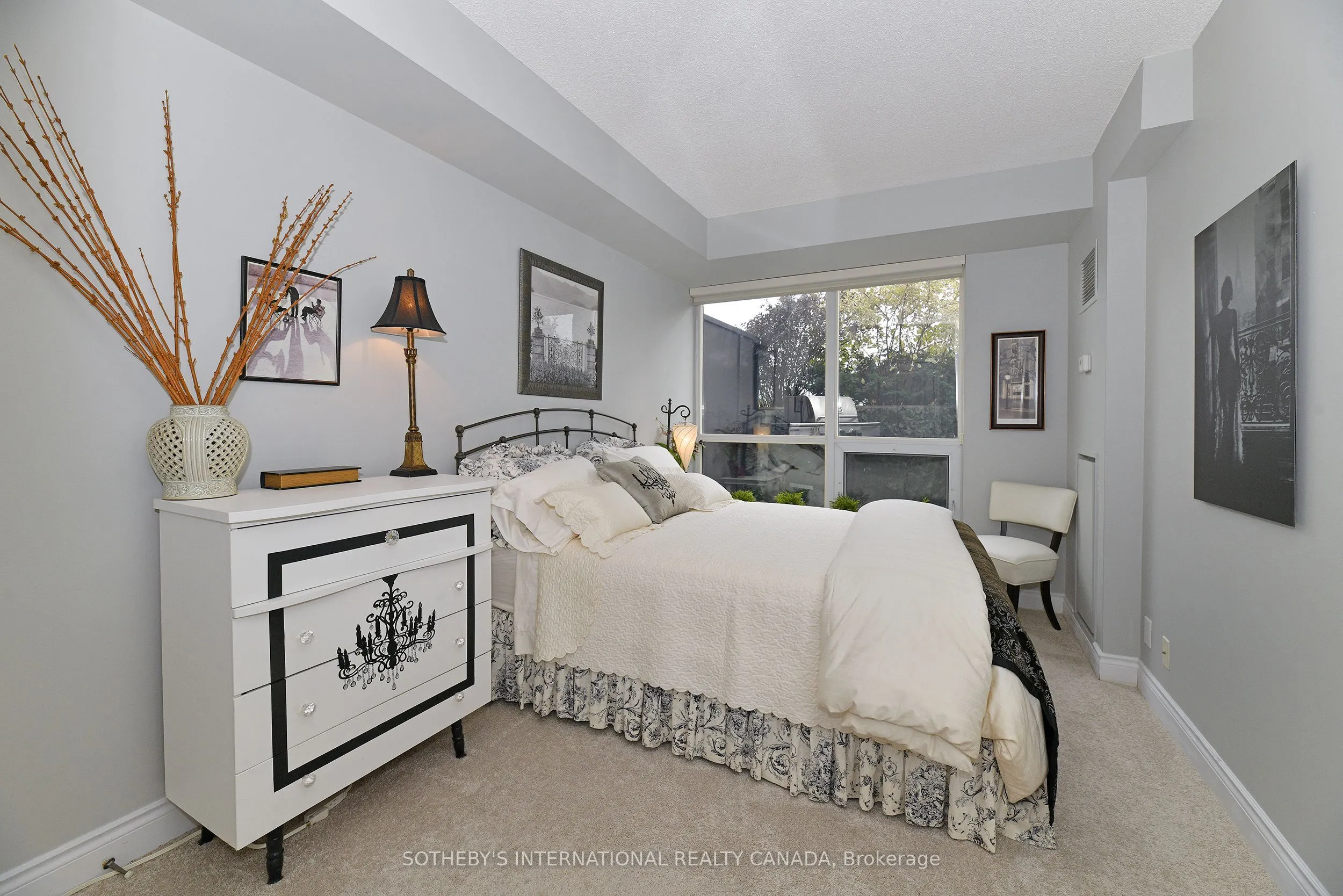 10 Delisle Avenue, #327