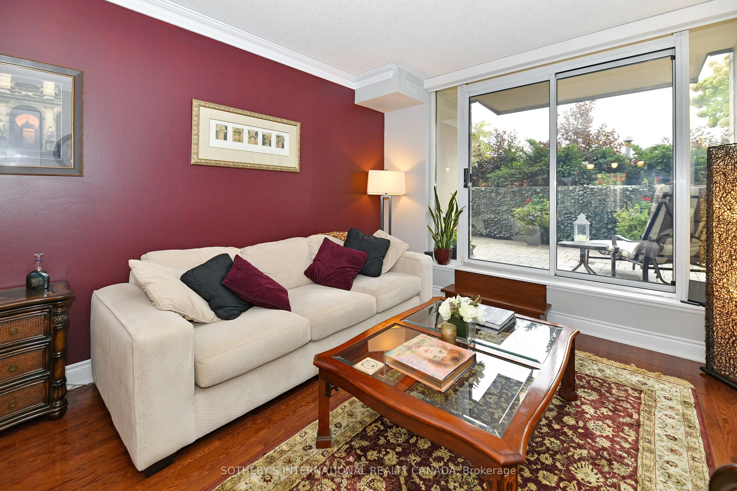 10 Delisle Avenue, #327