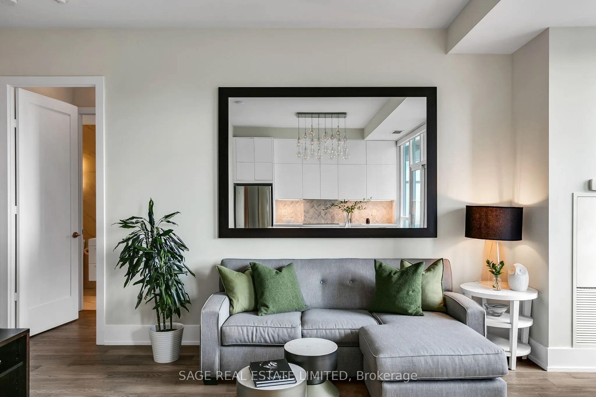 120 Homewood Avenue, #522