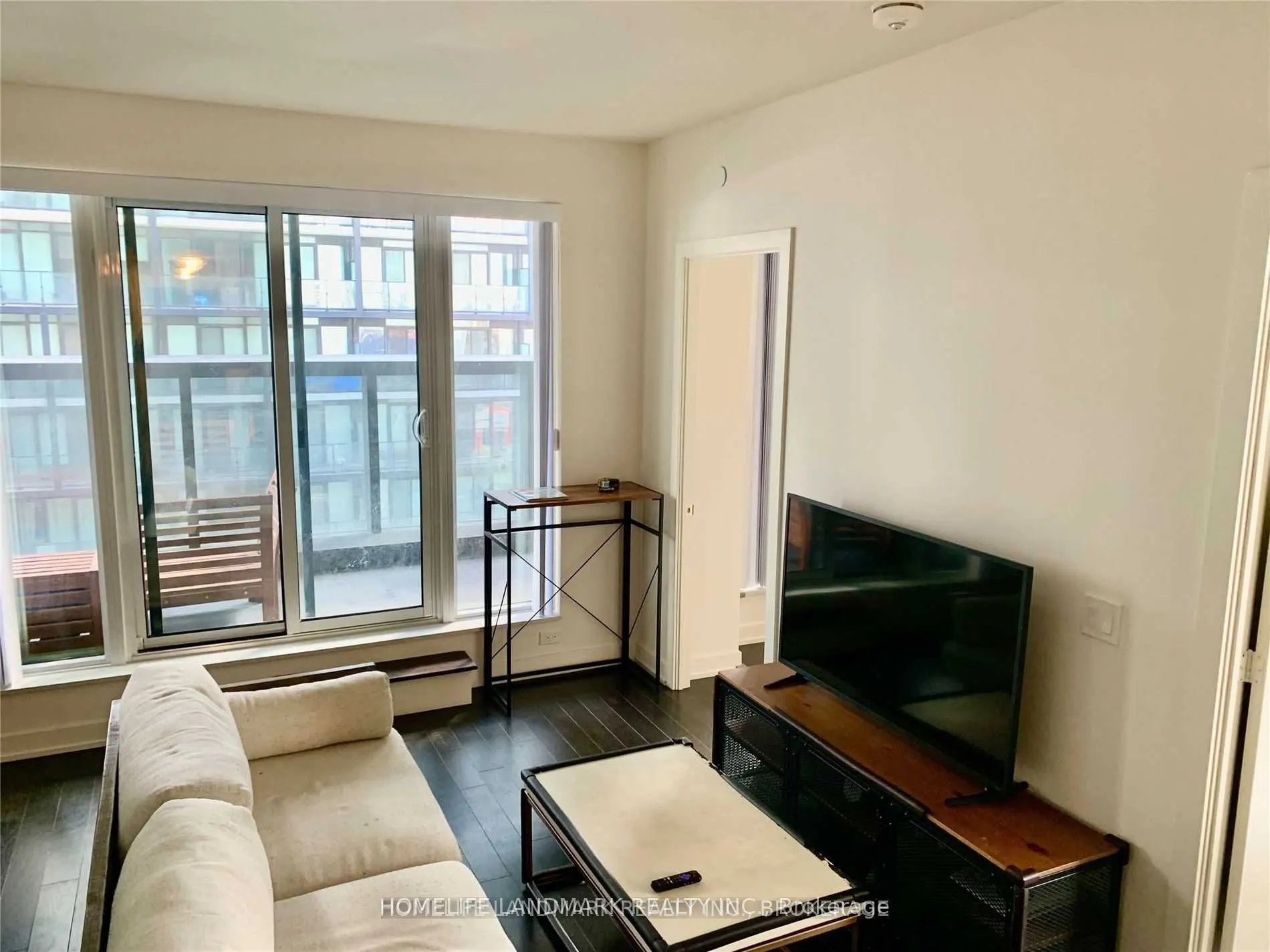 330 Richmond Street W, #1503