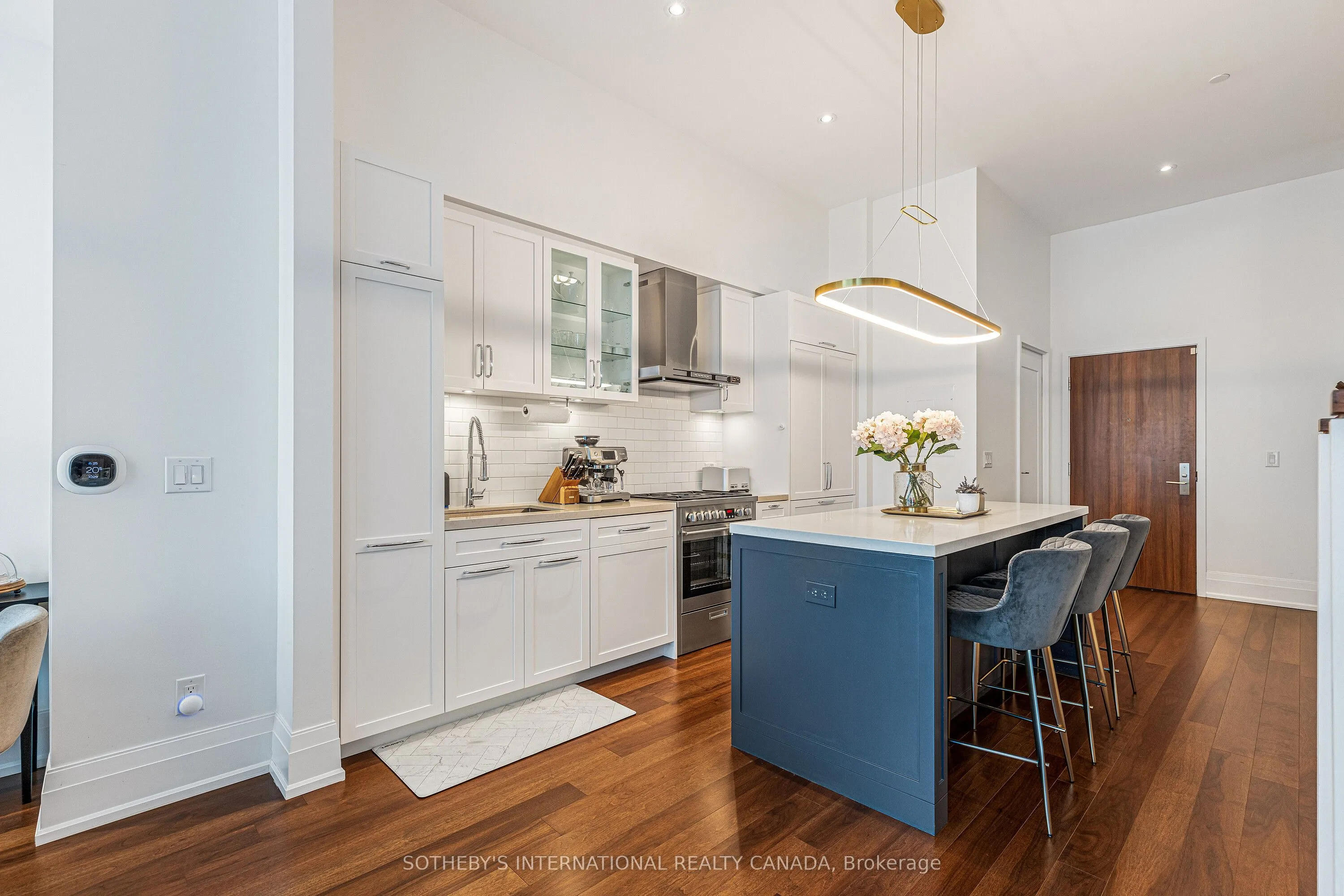 25 Malcolm Road, #TH-105