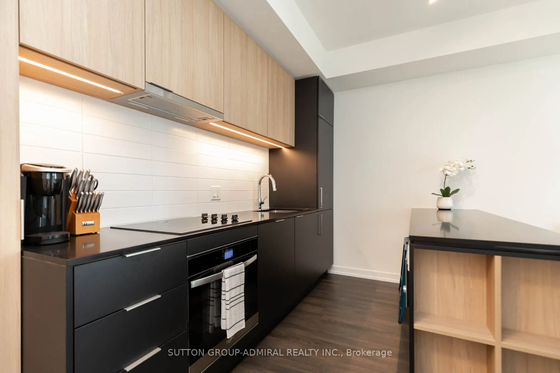 89 Church Street, #4901
