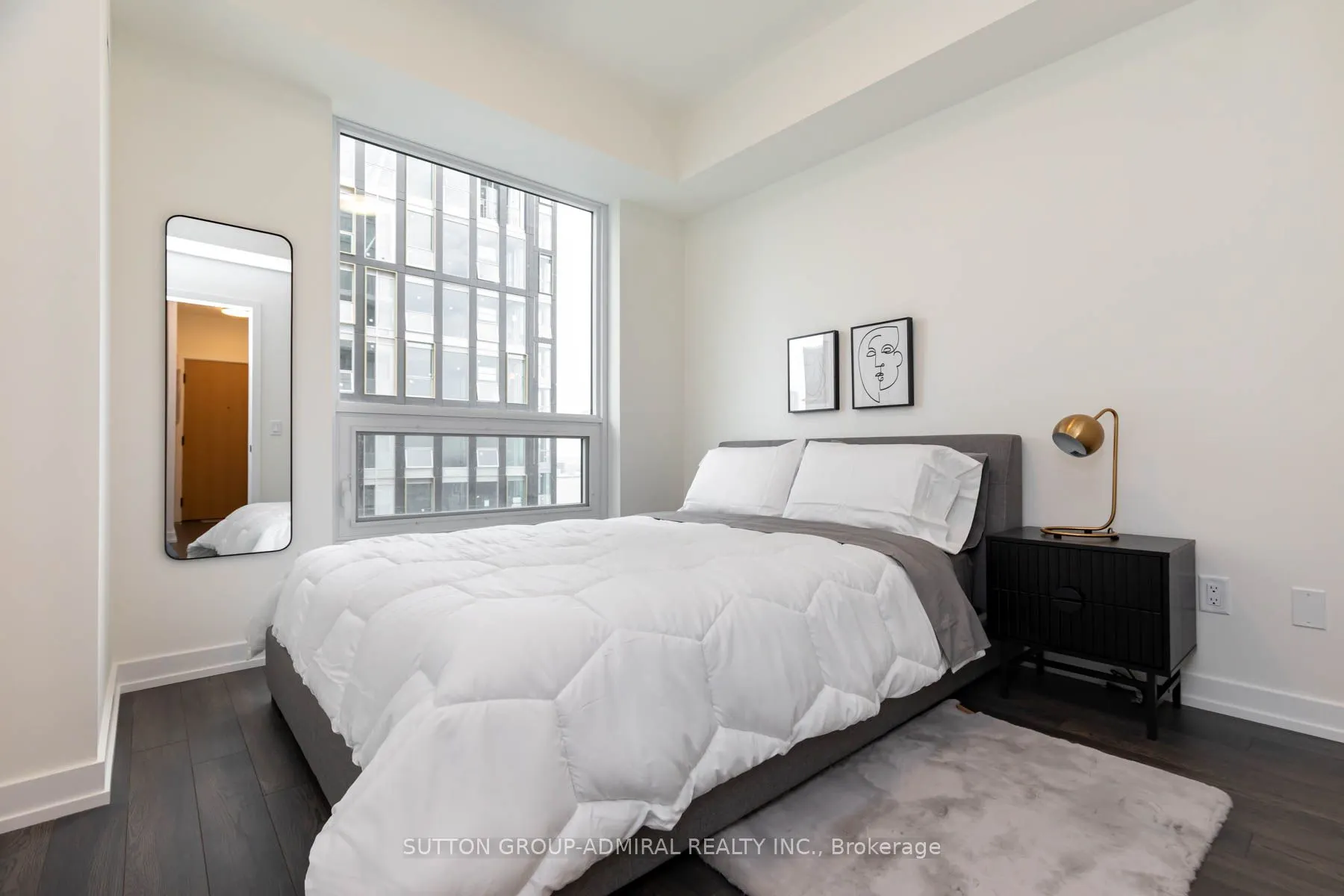 89 Church Street, #4901