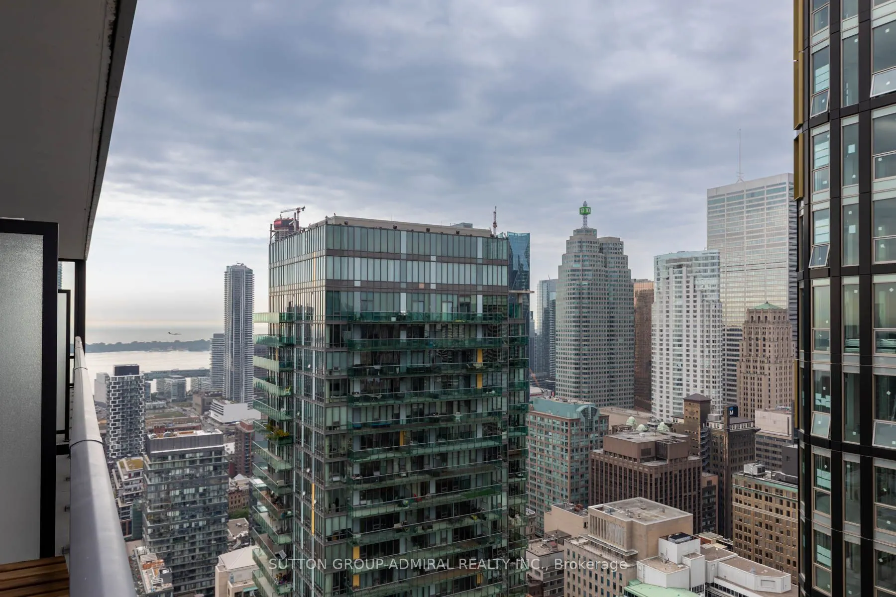 89 Church Street, #4901