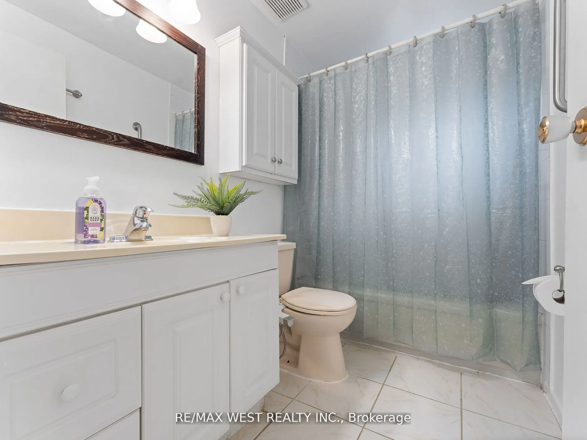 94 Plum Tree Way, #94
