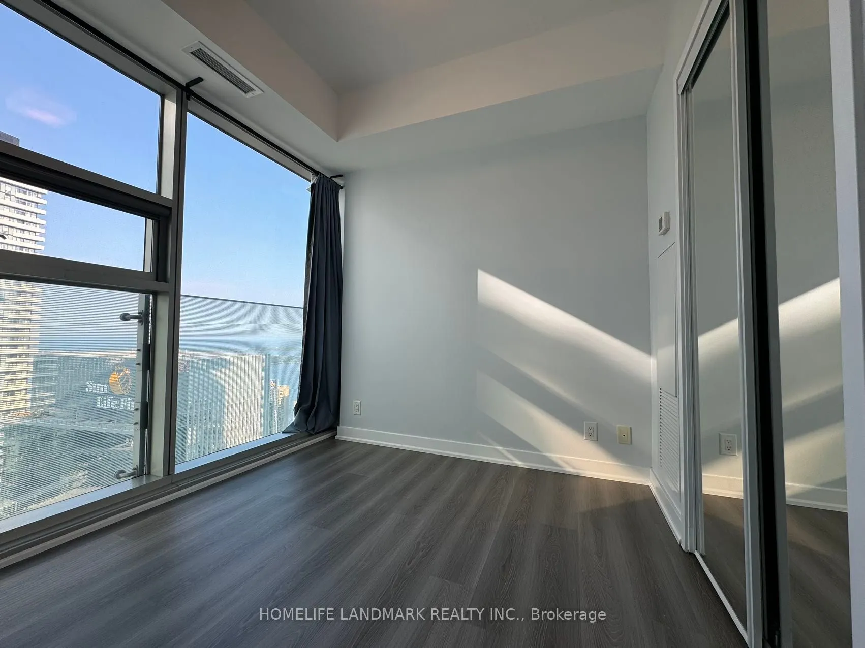 12 York Street, #5110