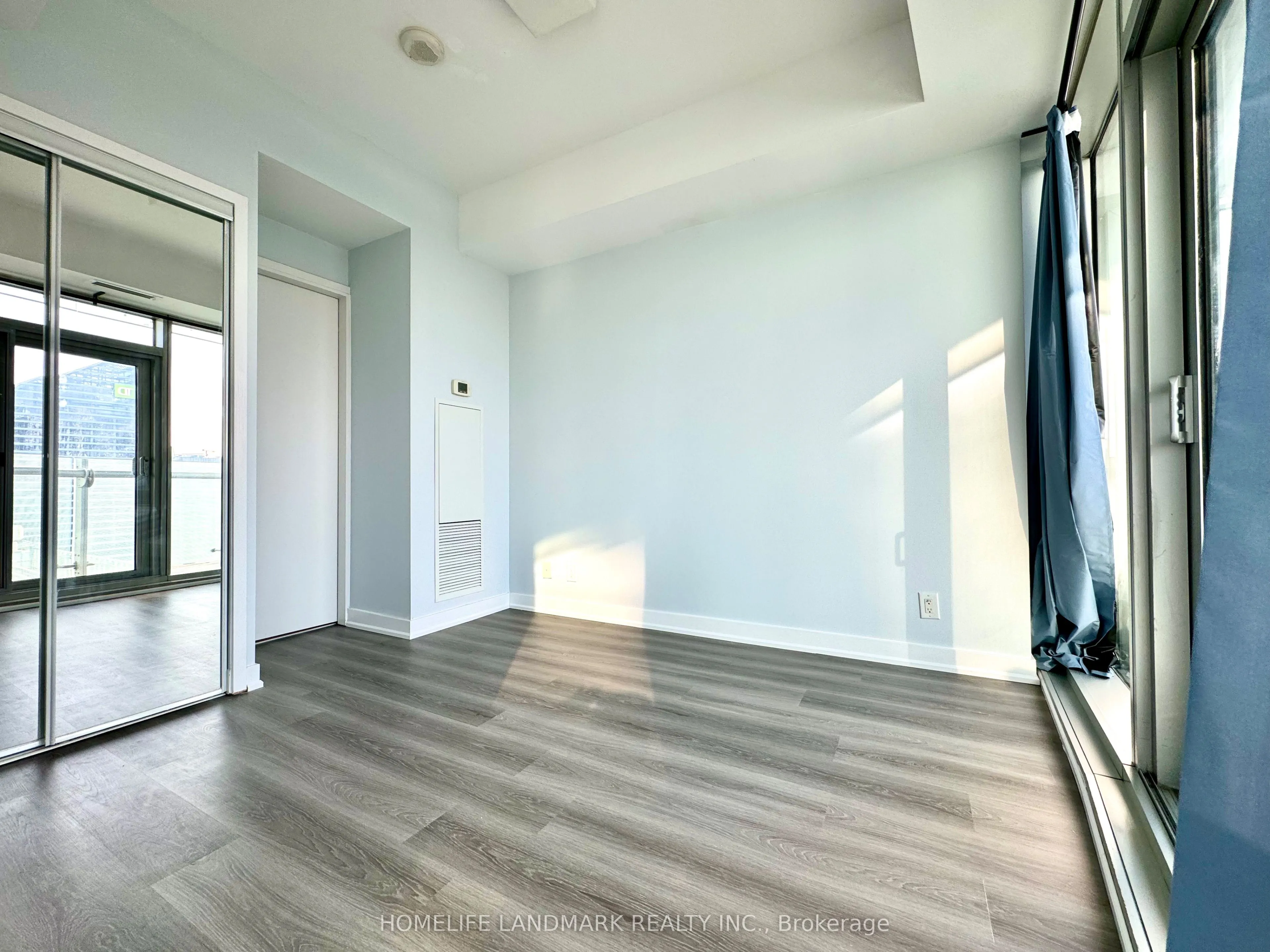 12 York Street, #5110